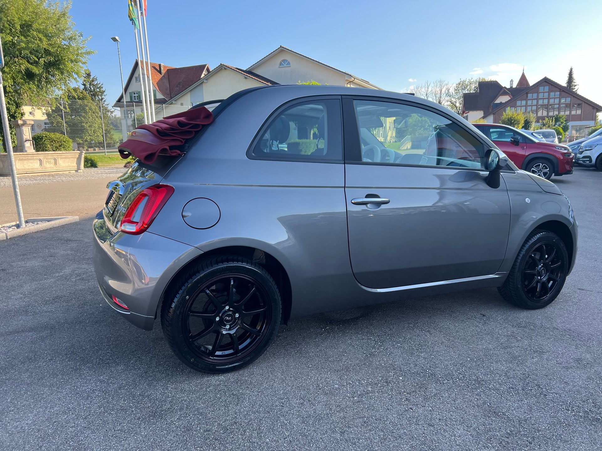 FIAT 500C 1.0 N3 MildHybrid Swiss Edition Spezialle-image-10
