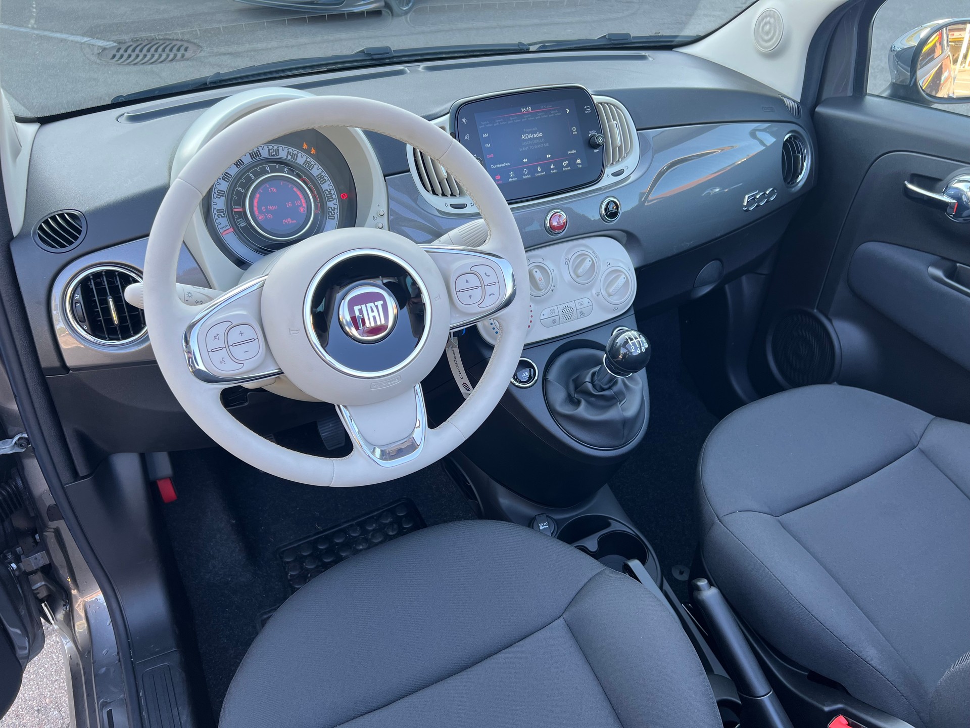 FIAT 500C 1.0 N3 MildHybrid Swiss Edition Spezialle-image-30