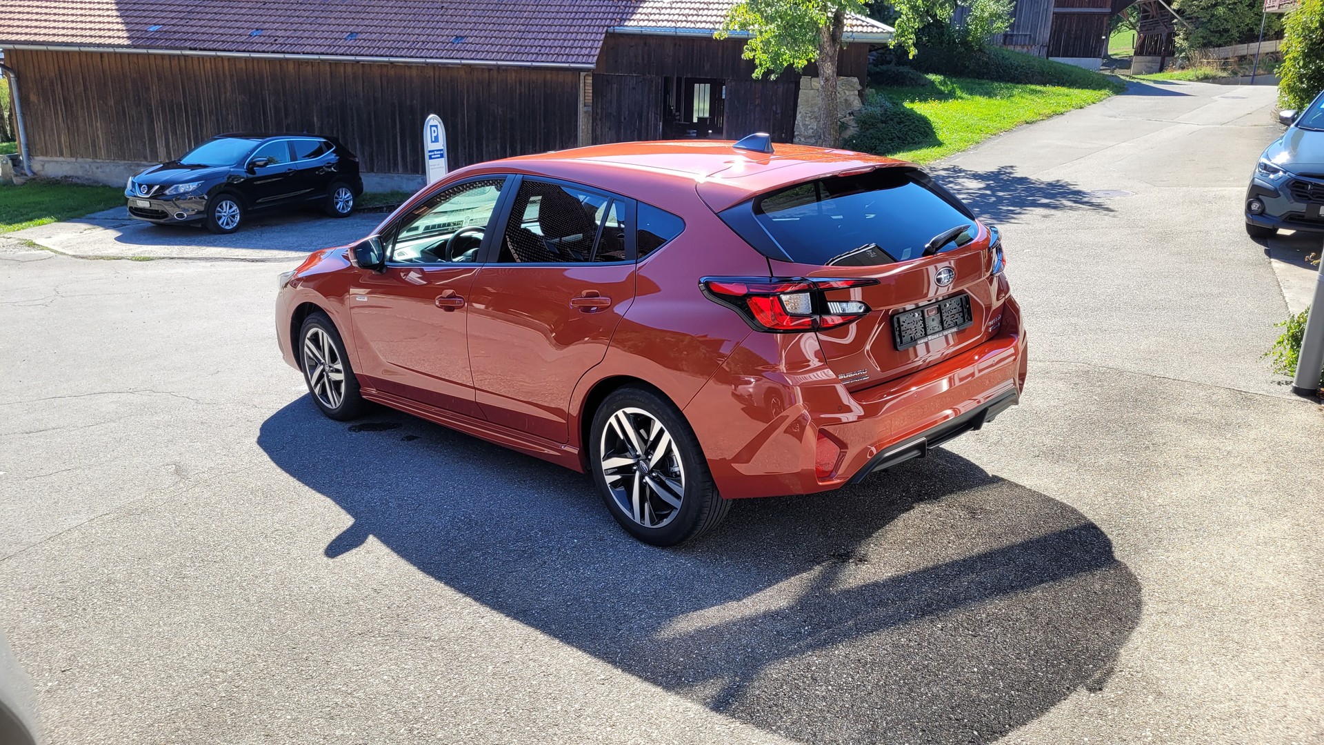 SUBARU Impreza 2.0 e-Boxer Luxury AWD Lineartronic-image-2