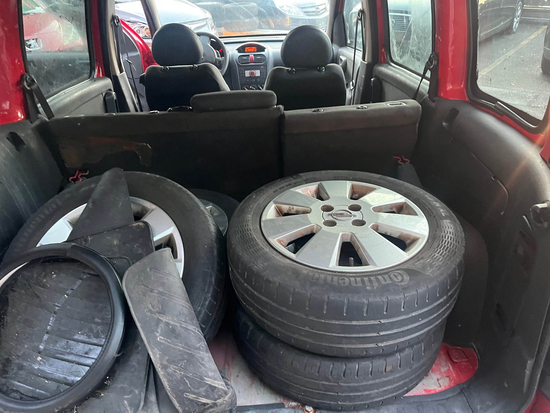 OPEL Combo 1.7 CDTi Enjoy-image-10