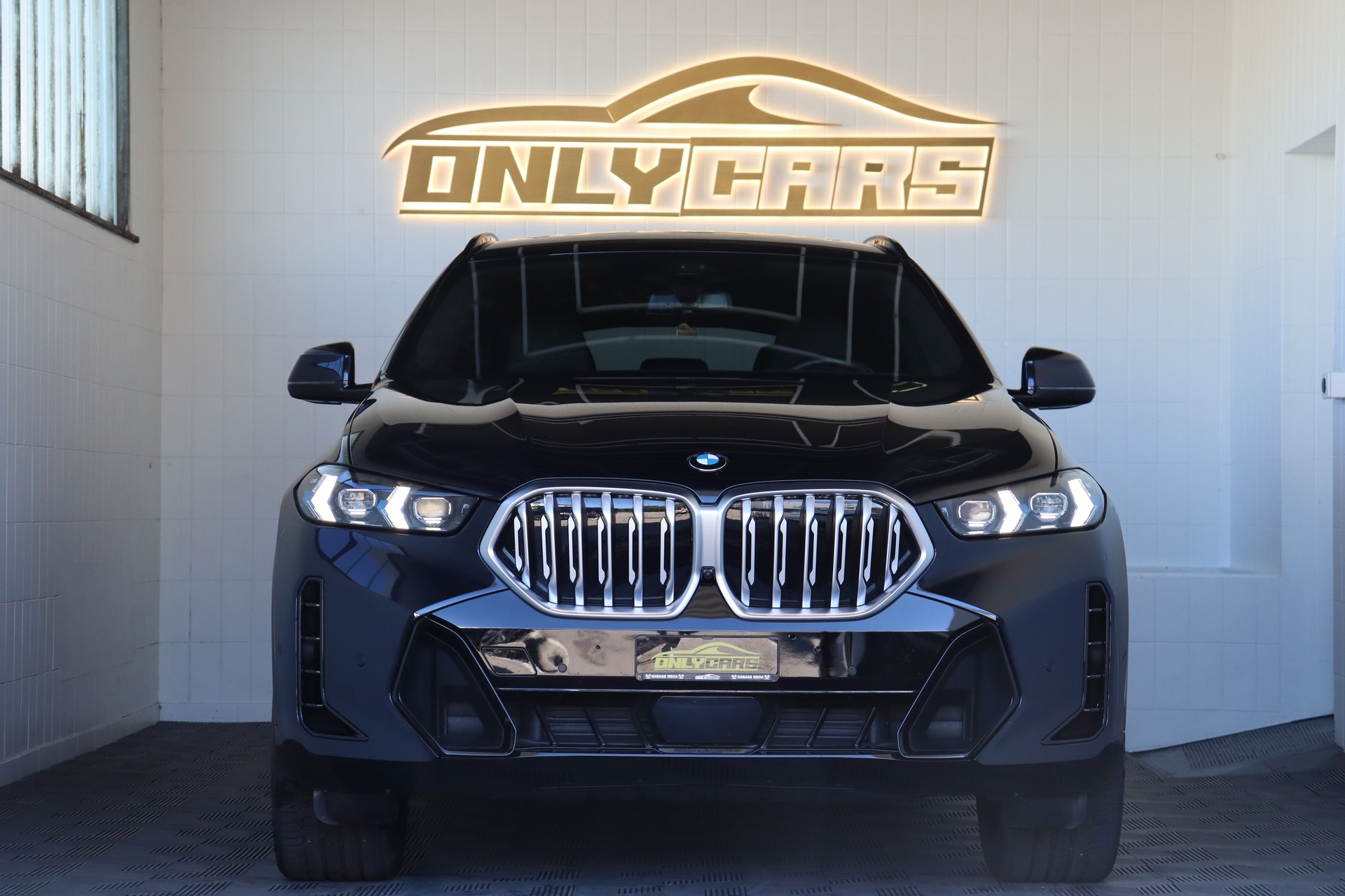 BMW X6 xDrive 48V 40d M Sport Steptronic-image-1
