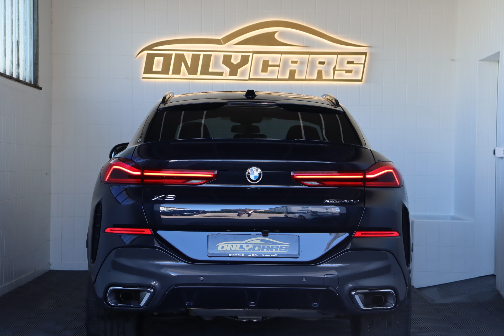 BMW X6 xDrive 48V 40d M Sport Steptronic-image-9