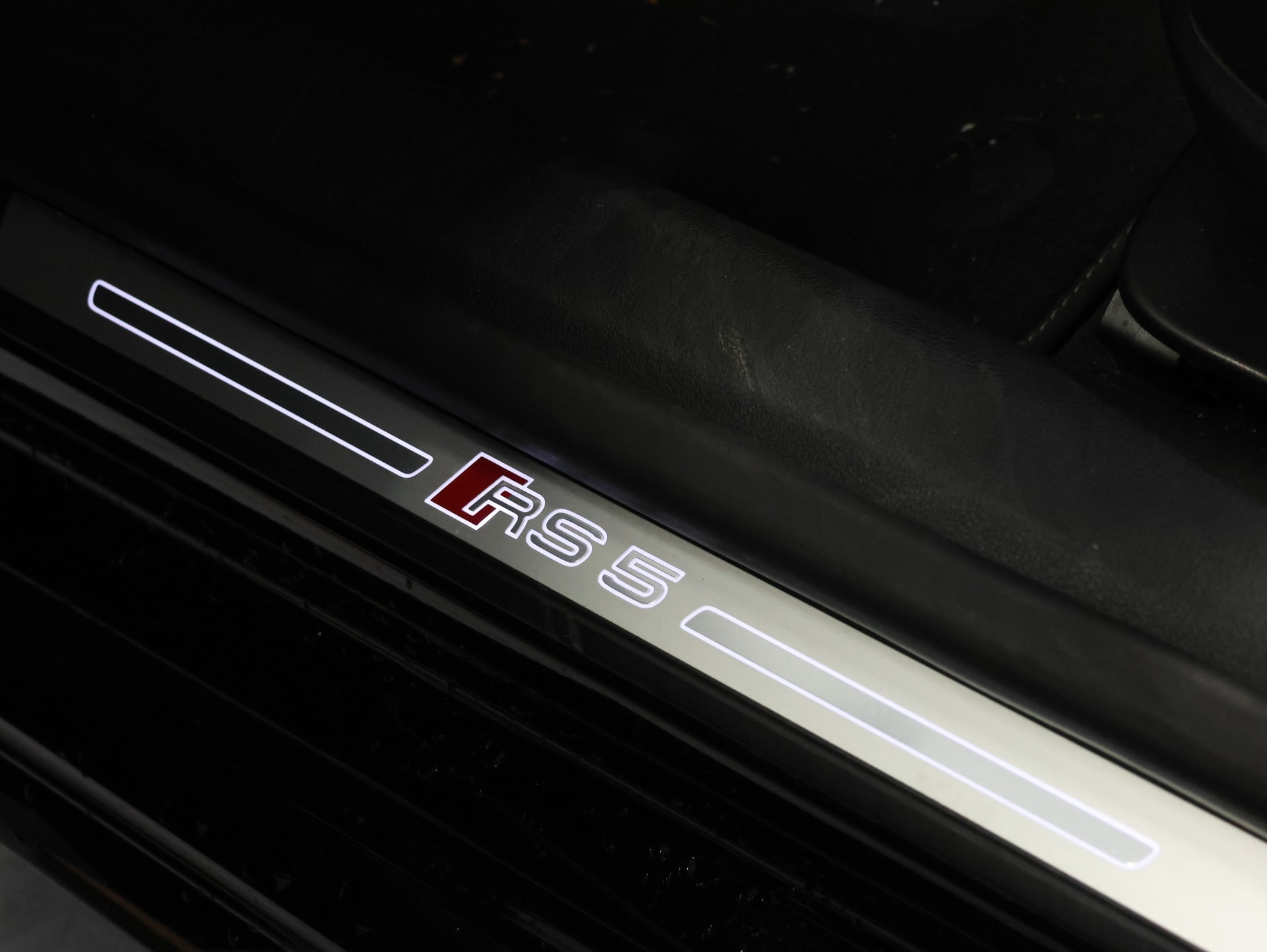AUDI RS5 Sportback 2.9 TFSI quattro tiptronic *RS-SPORTABGASANLAGE*-image-13