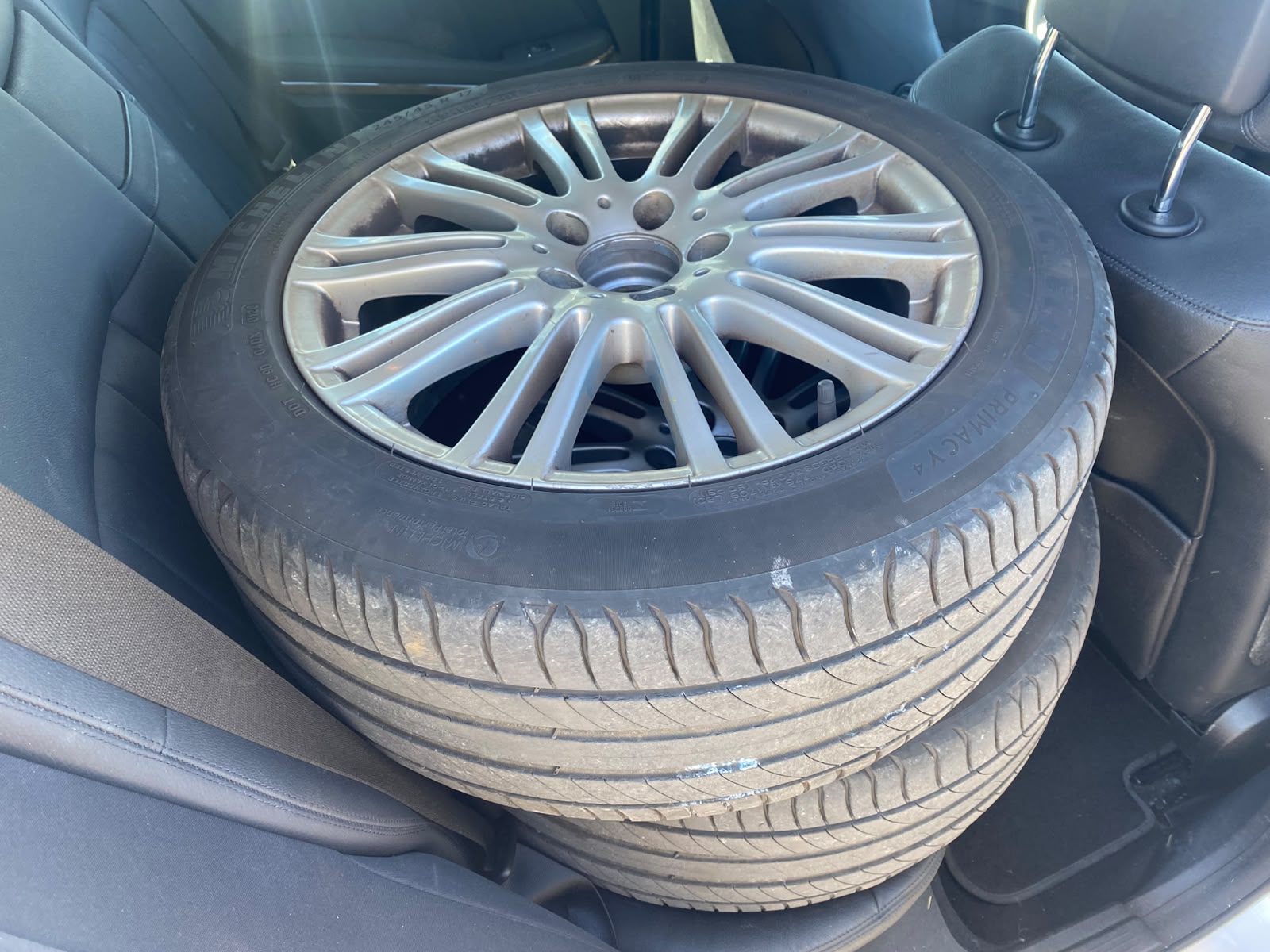 MERCEDES-BENZ E 350 4Matic 7G-Tronic-image-11