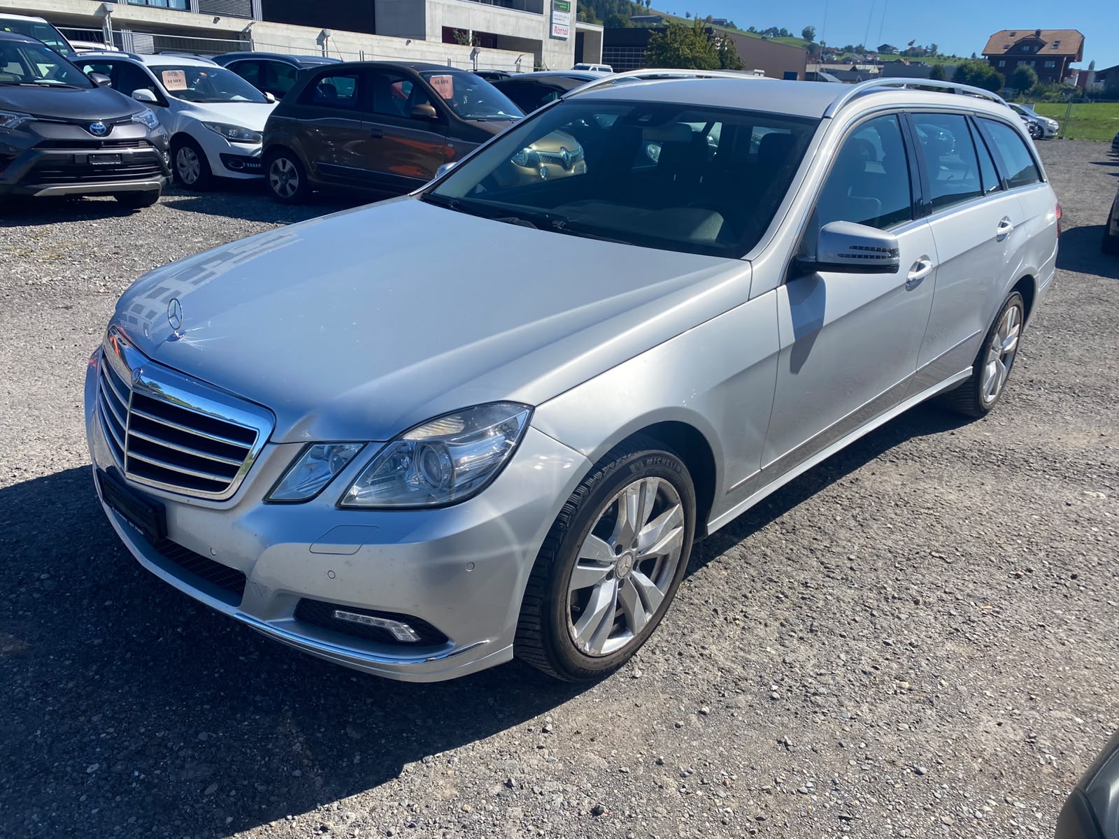 MERCEDES-BENZ E 350 4Matic 7G-Tronic-image-0
