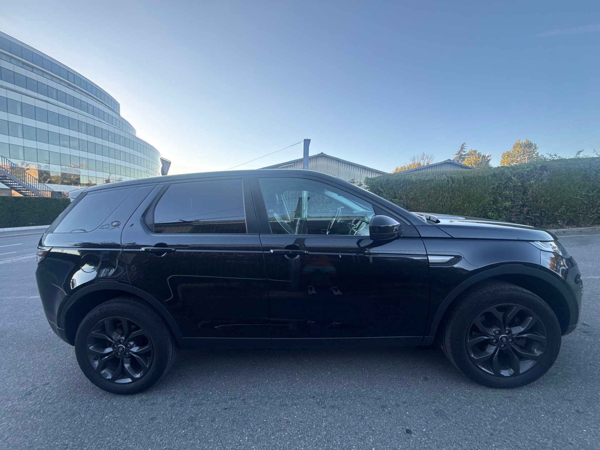 LAND ROVER Discovery Sport 2.0 Si4 HSE Advantage AT9-image-7