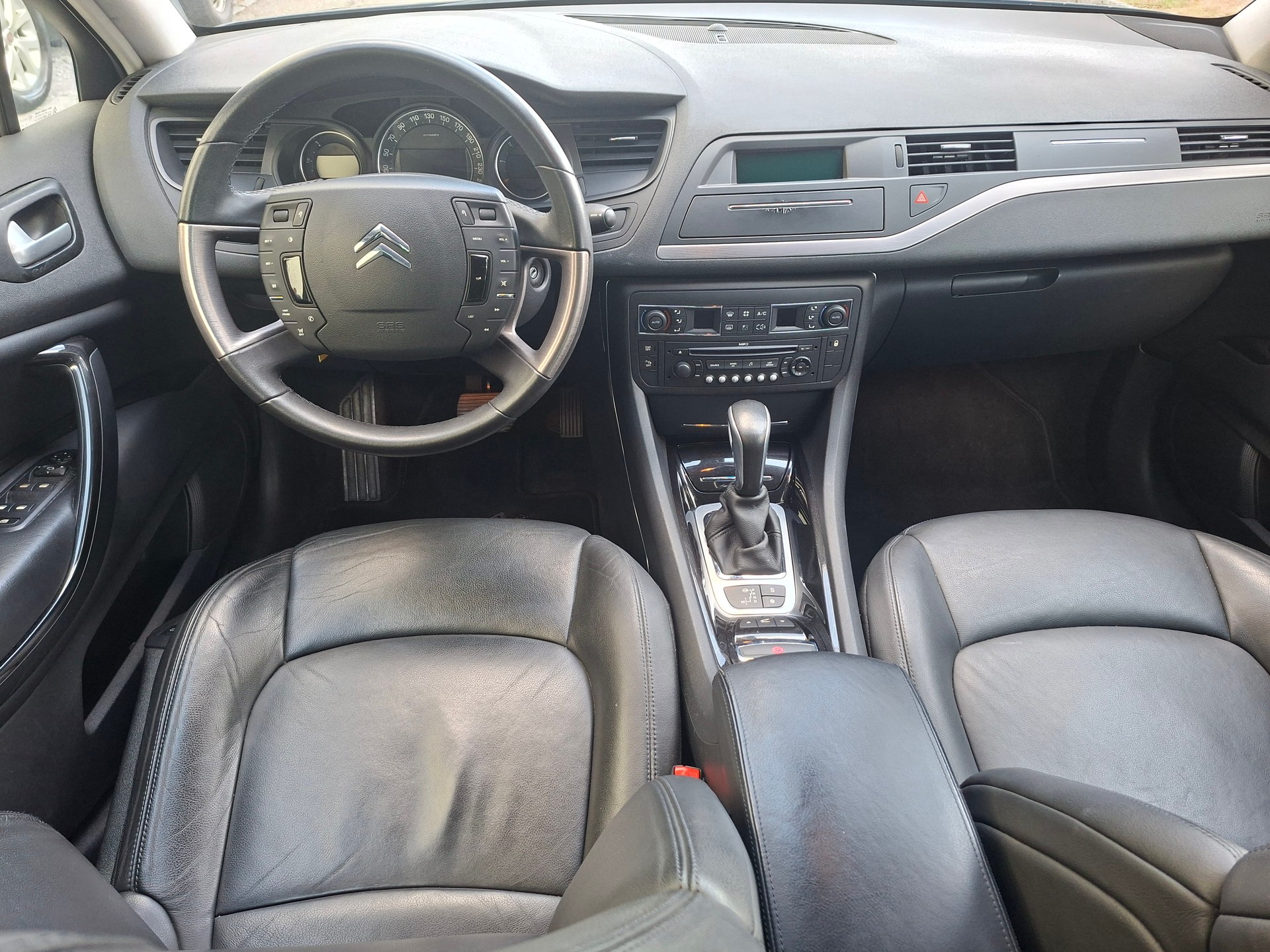 CITROEN C5 Tourer 2.0 HDi Exclusive Automatic-image-8