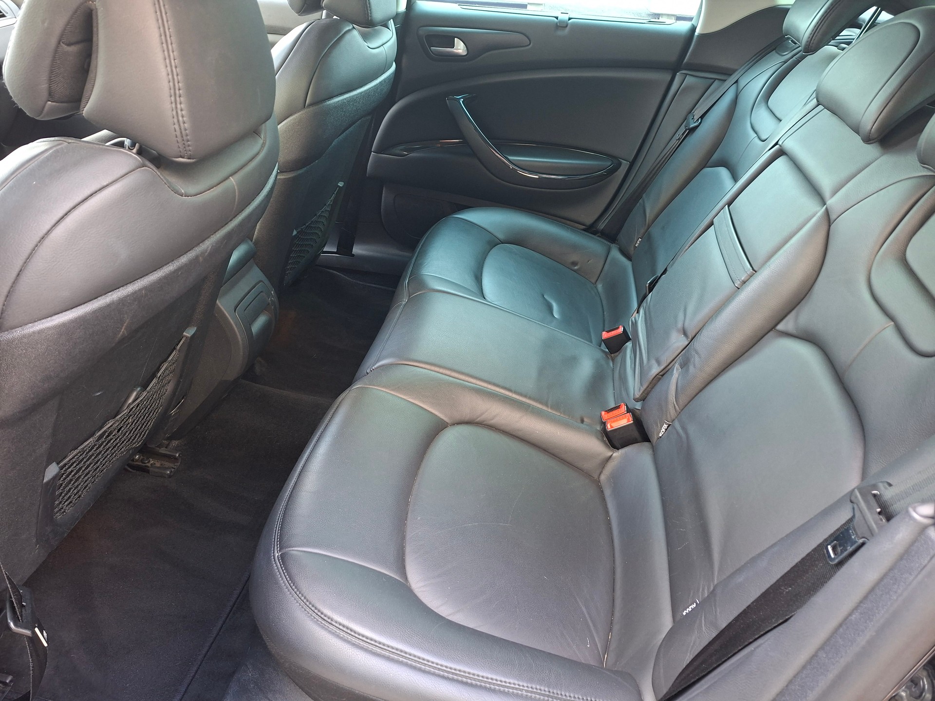 CITROEN C5 Tourer 2.0 HDi Exclusive Automatic-image-9