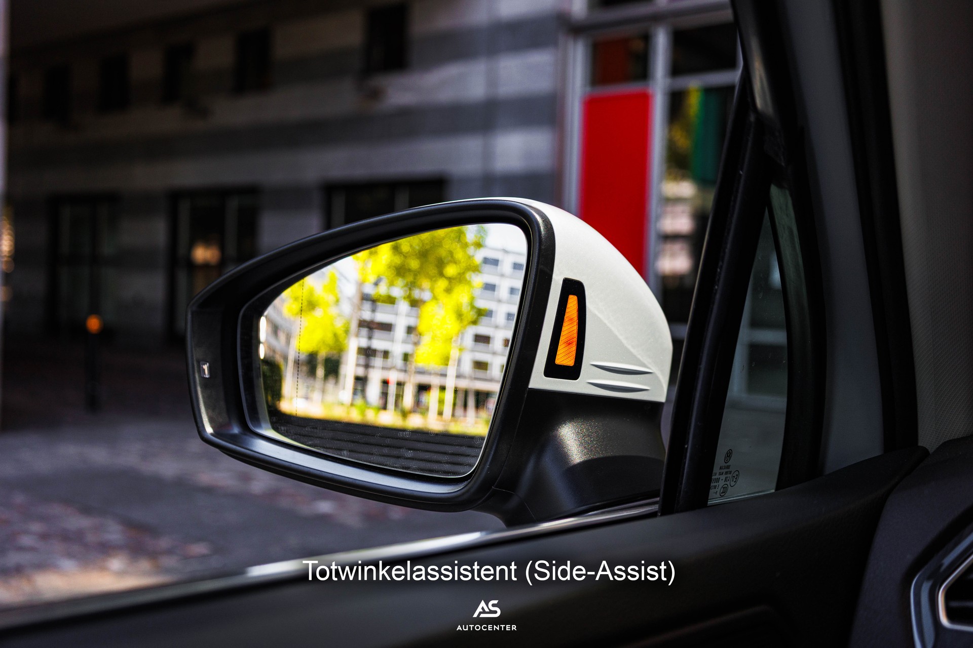 VW Tiguan 2.0TSI Highline 4Motion DSG (CH) MASSAGE | HEADUP | 360°-image-9