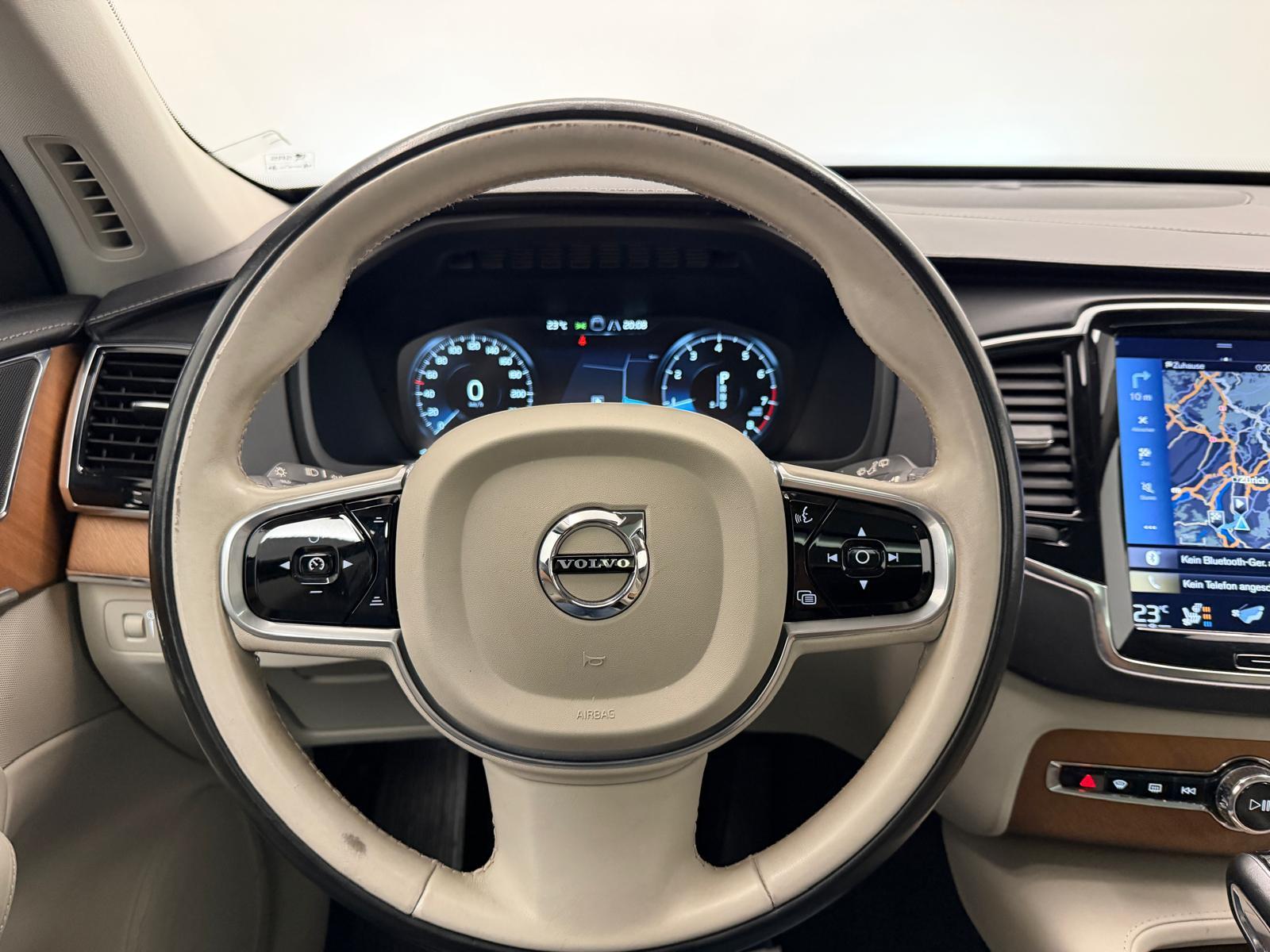 VOLVO XC90 2.0 T6 Momentum 7P. AWD-image-20