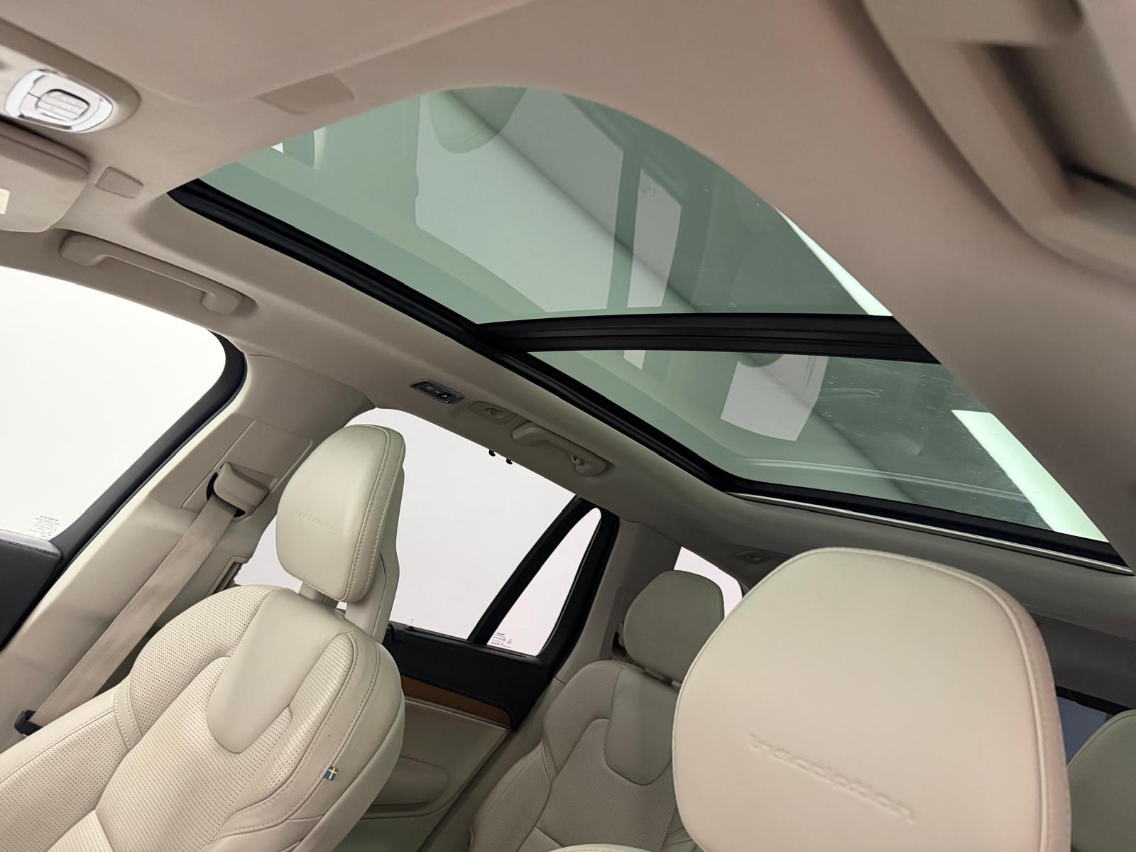 VOLVO XC90 2.0 T6 Momentum 7P. AWD-image-16