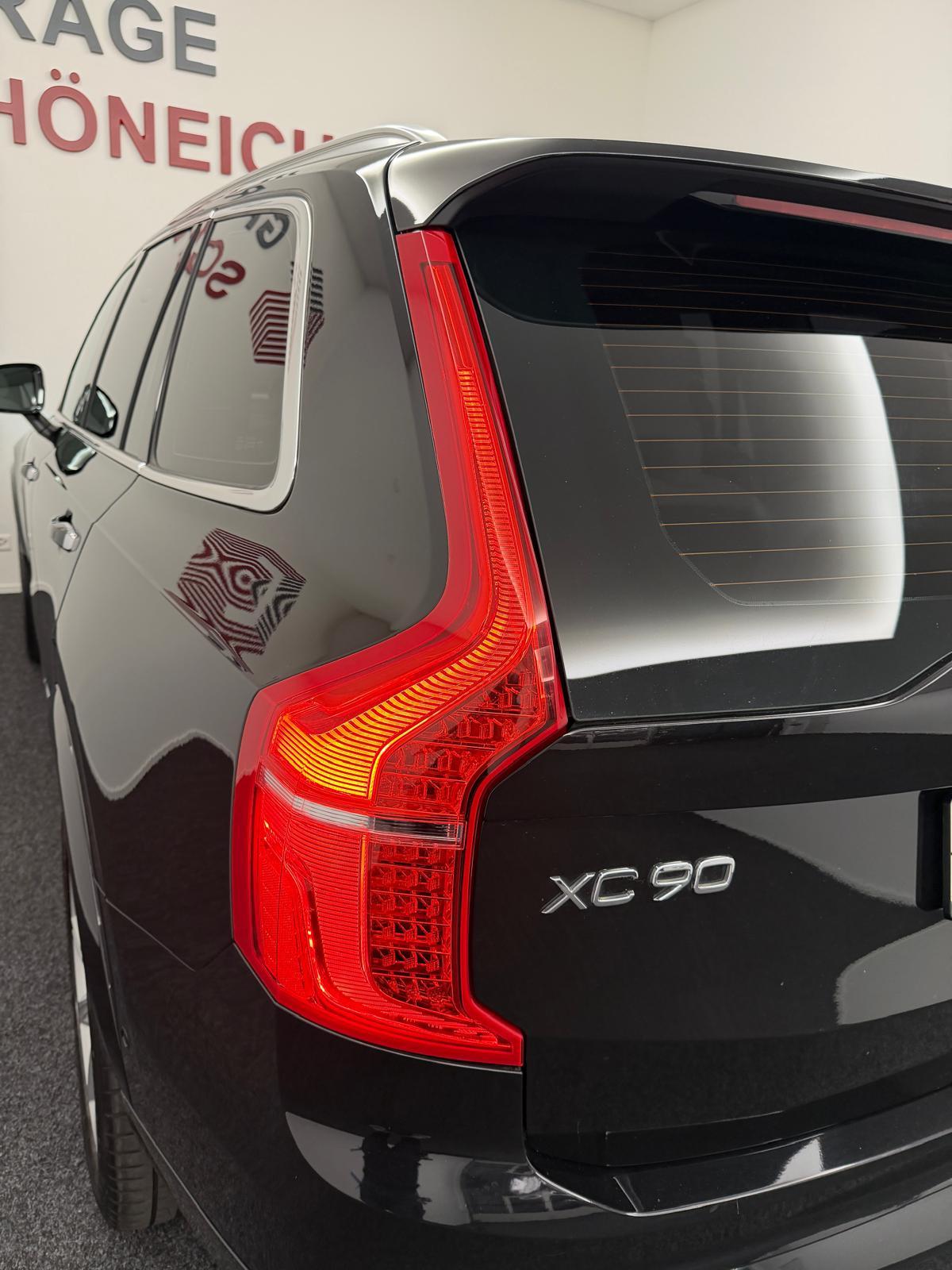 VOLVO XC90 2.0 T6 Momentum 7P. AWD-image-8