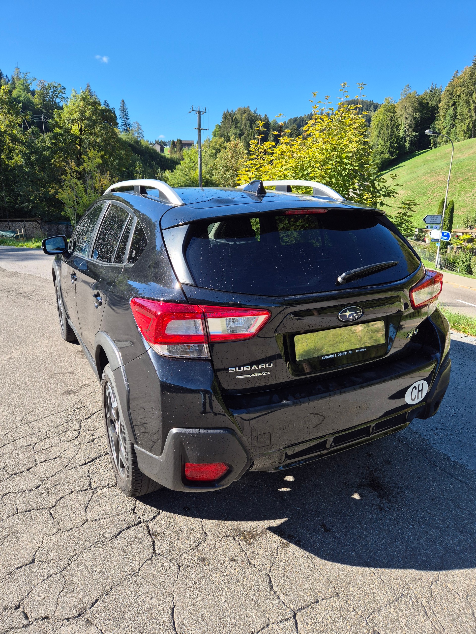 SUBARU XV 2.0 Swiss Plus AWD Lineartronic-image-3