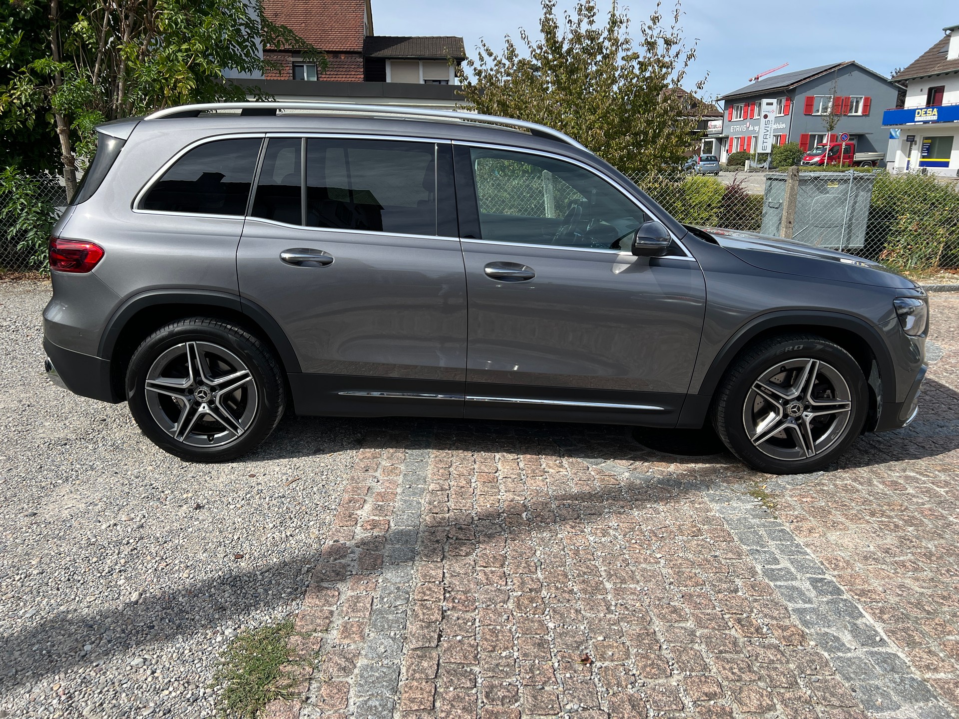 MERCEDES-BENZ GLB 220 d 4Matic AMG Line 8G-Tronic-image-7
