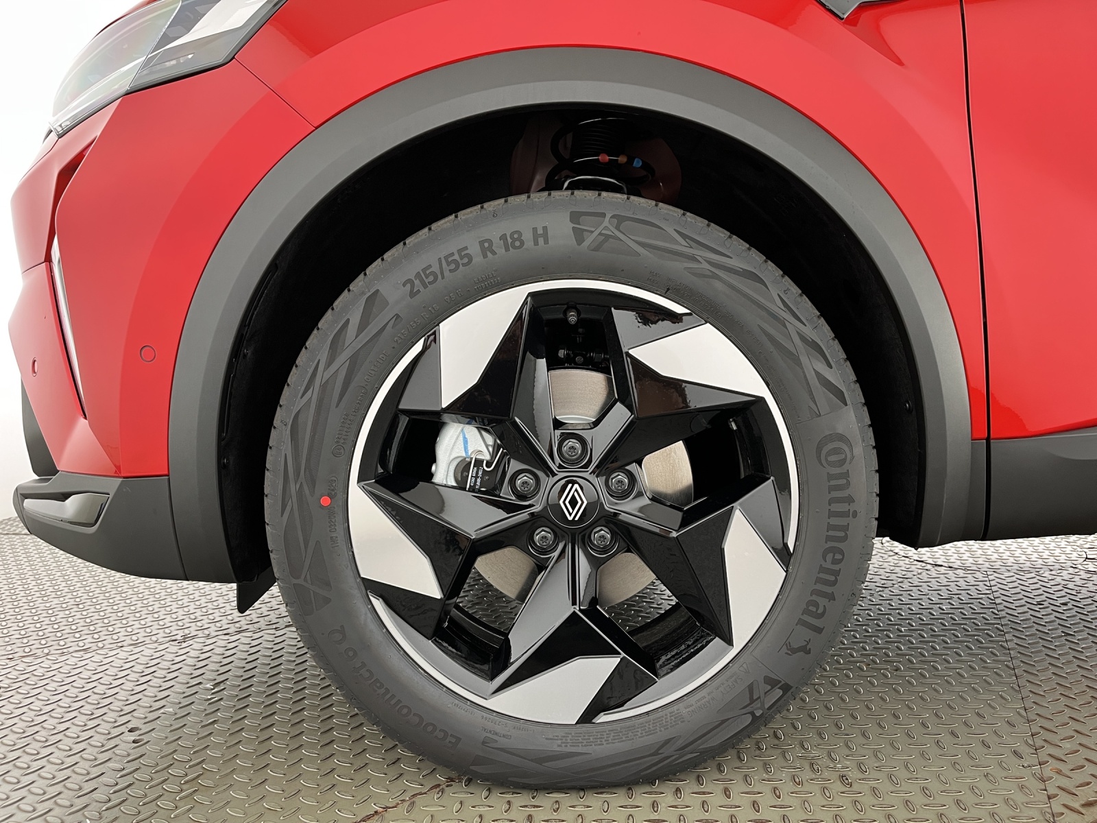 RENAULT Captur 1.8 E-Tech techno-image-5