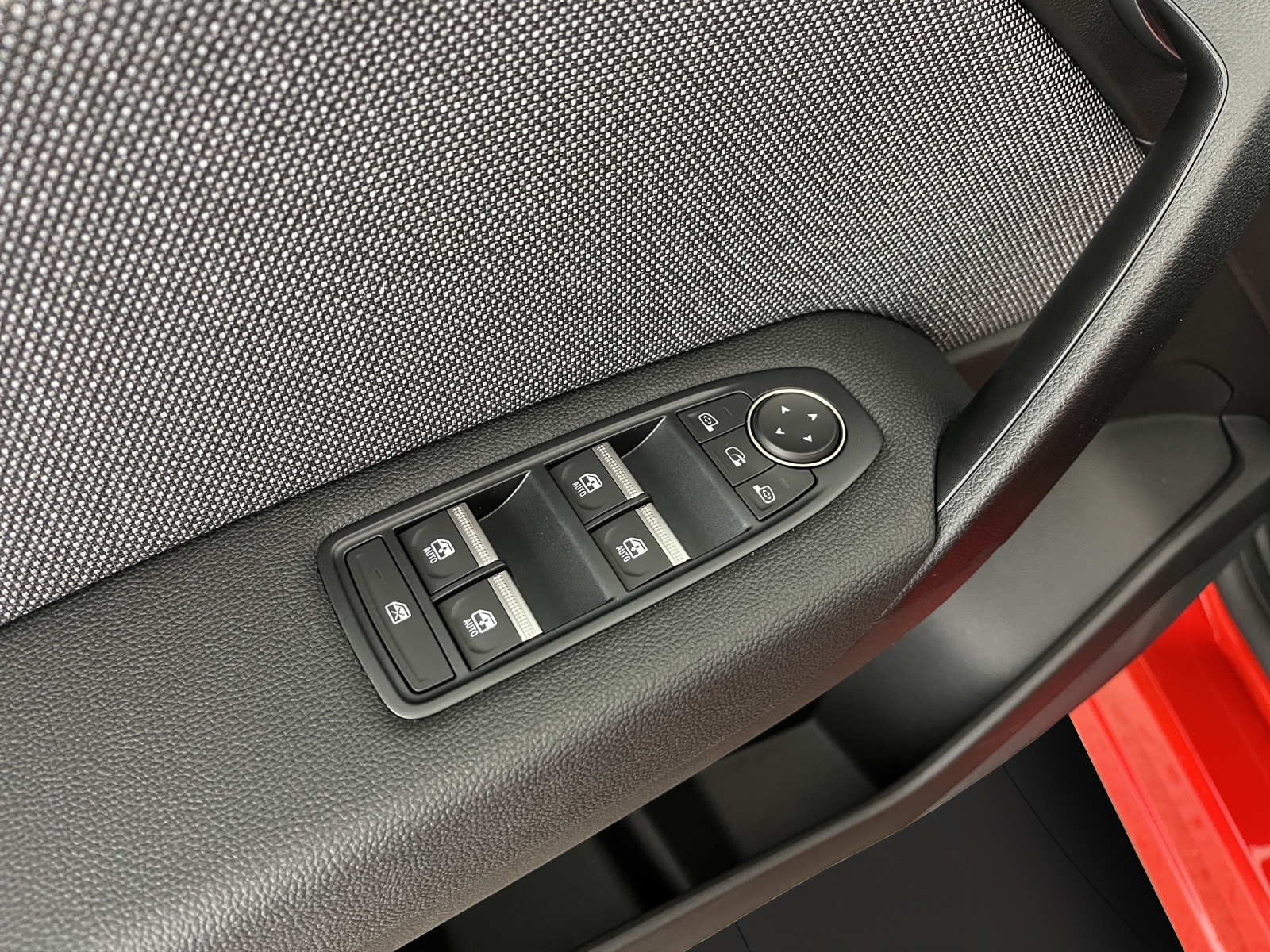 RENAULT Captur 1.8 E-Tech techno-image-12
