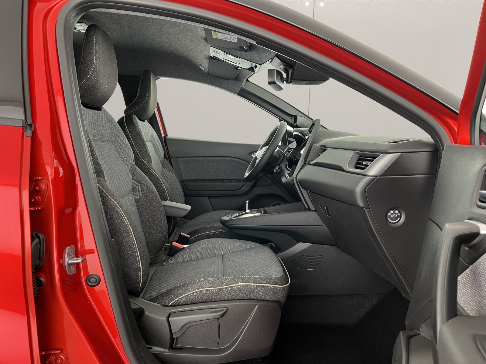 RENAULT Captur 1.8 E-Tech techno-image-15