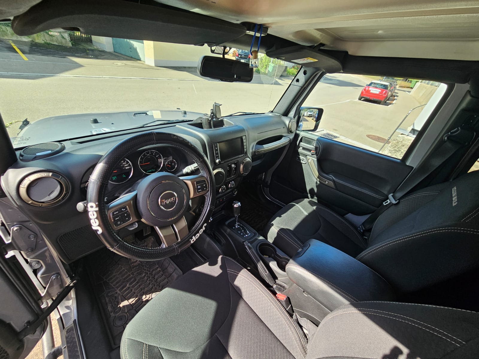 JEEP Wrangler 3.6 Unlimited JK Edition Automatic hardtop-image-8
