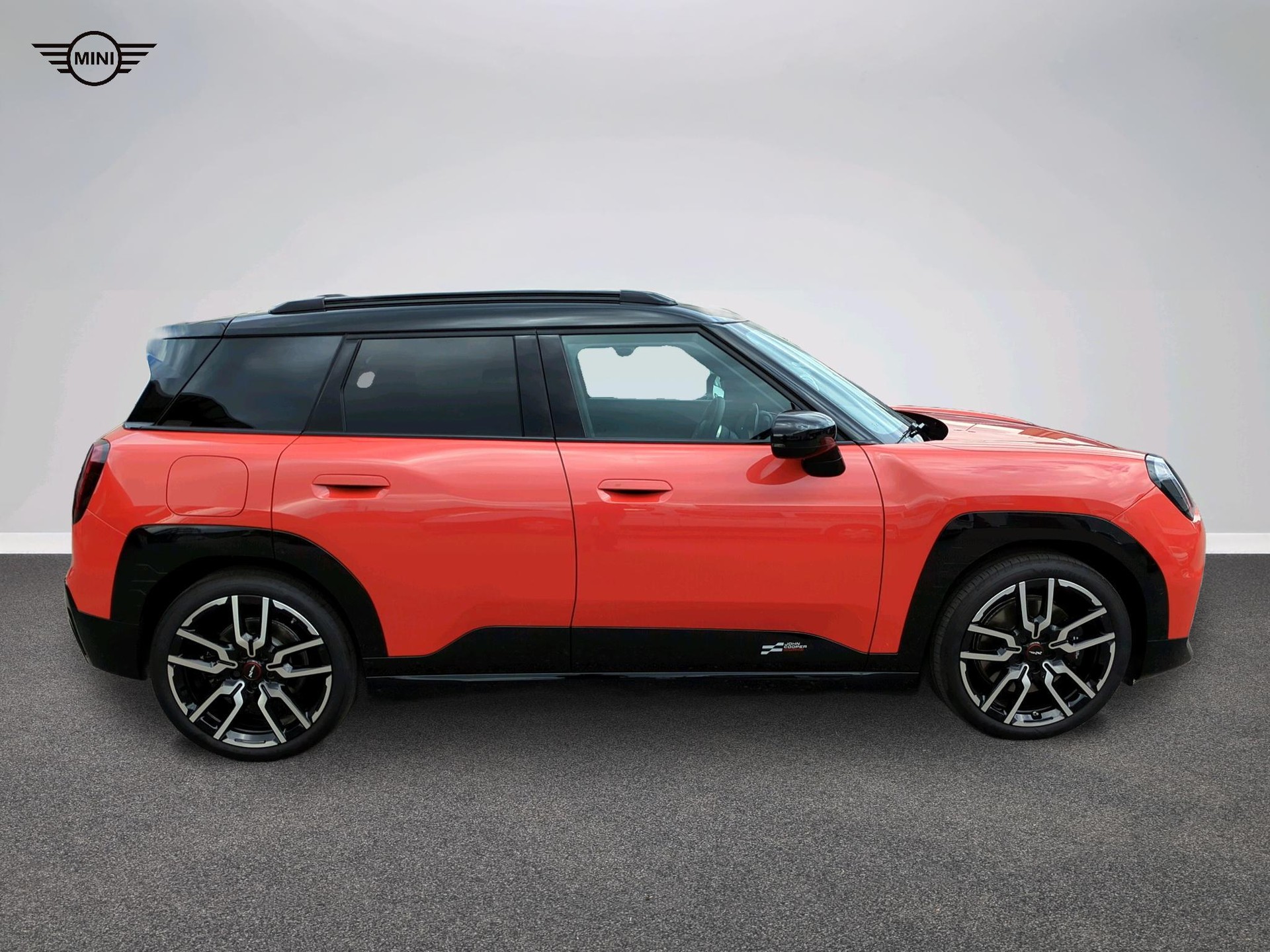 MINI Aceman SE-image-2
