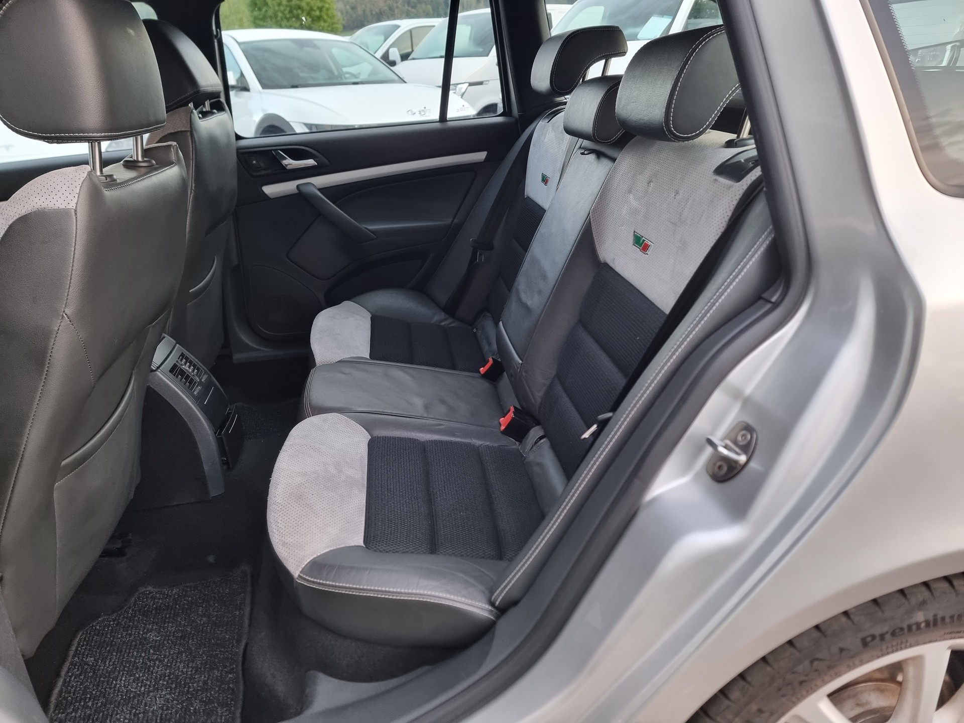 SKODA Octavia 2.0 TFSI RS-image-7