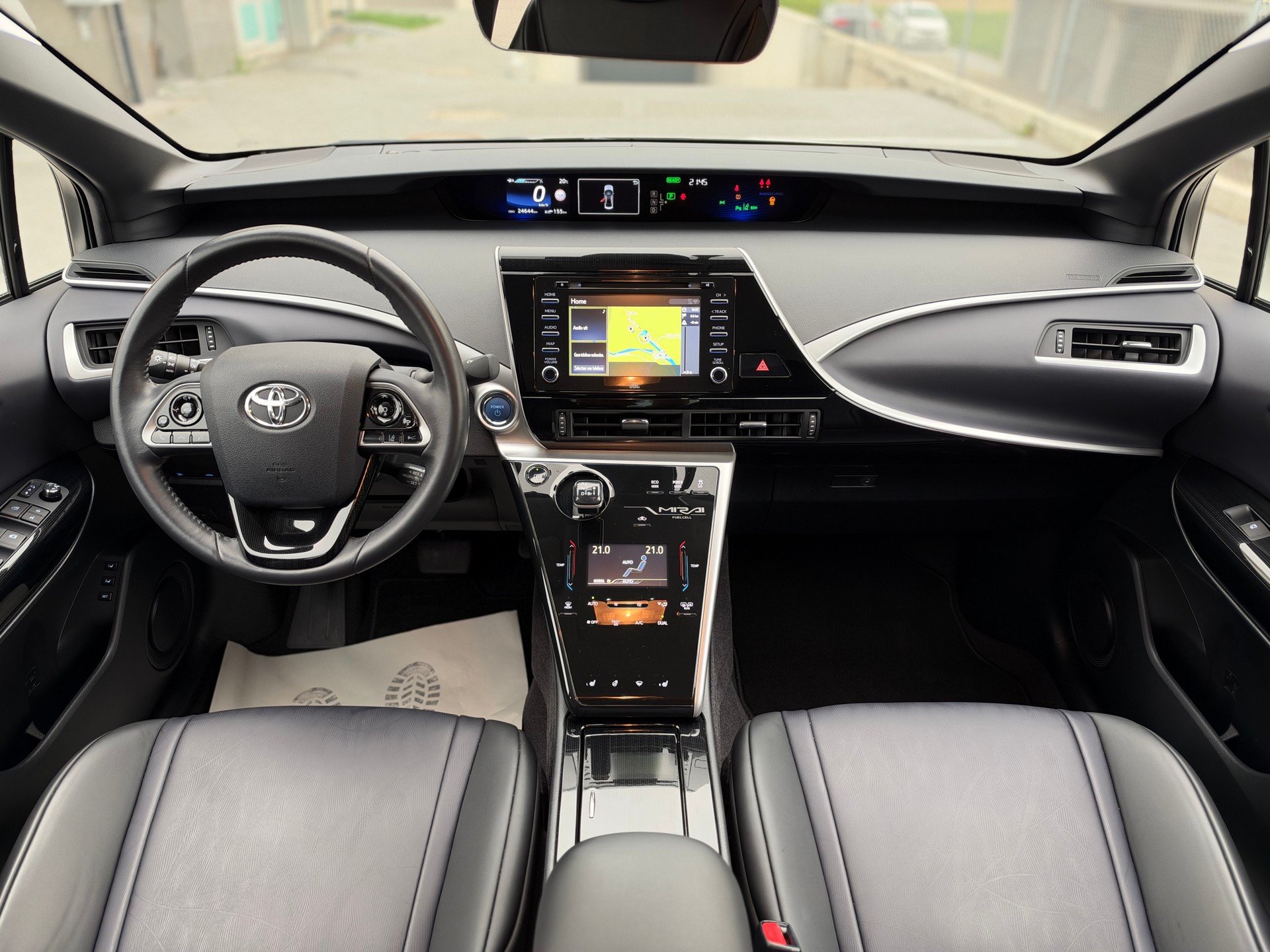 TOYOTA Mirai Fuel cell Premium-image-11