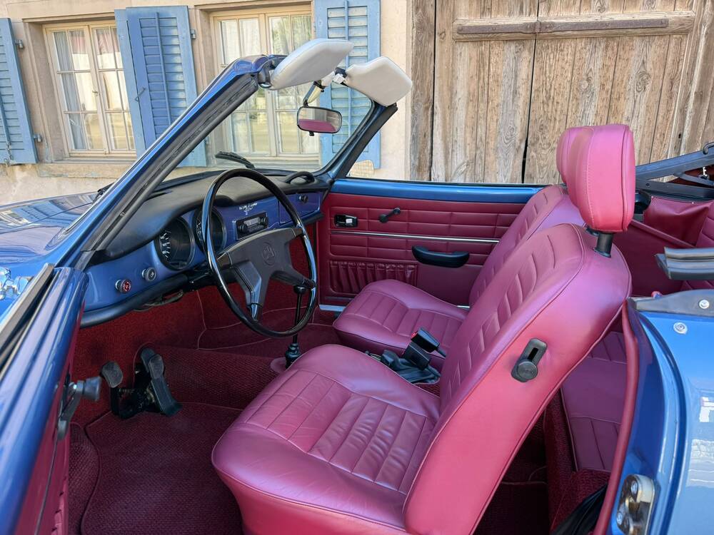VW Karmann Ghia-image-4