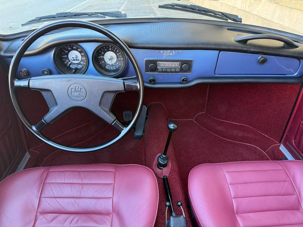 VW Karmann Ghia-image-8