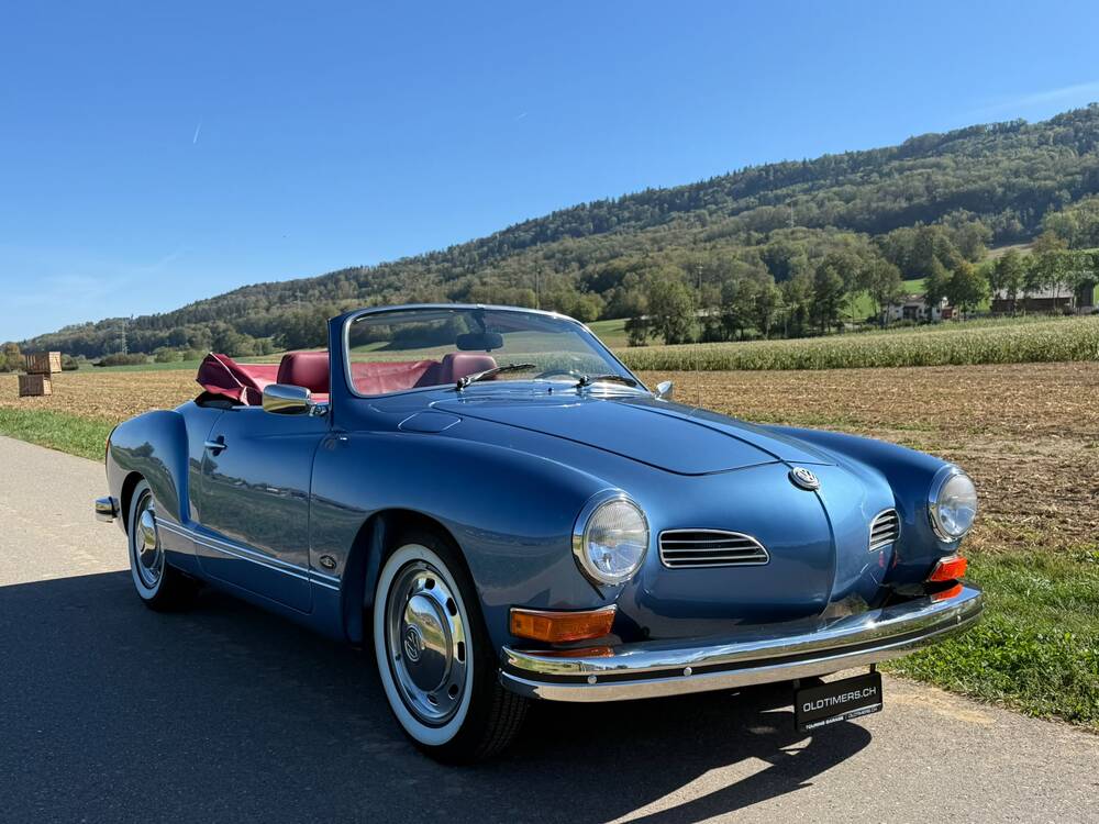 VW Karmann Ghia-image-13