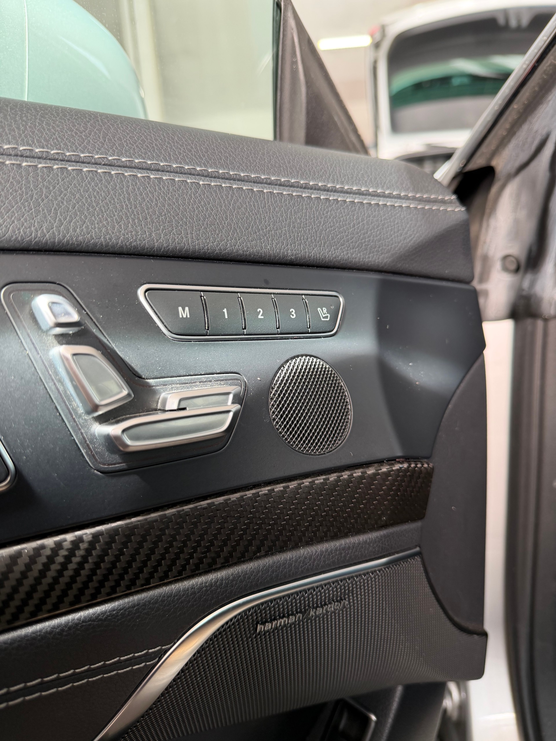 MERCEDES-BENZ SL 63 AMG Speedshift-image-12
