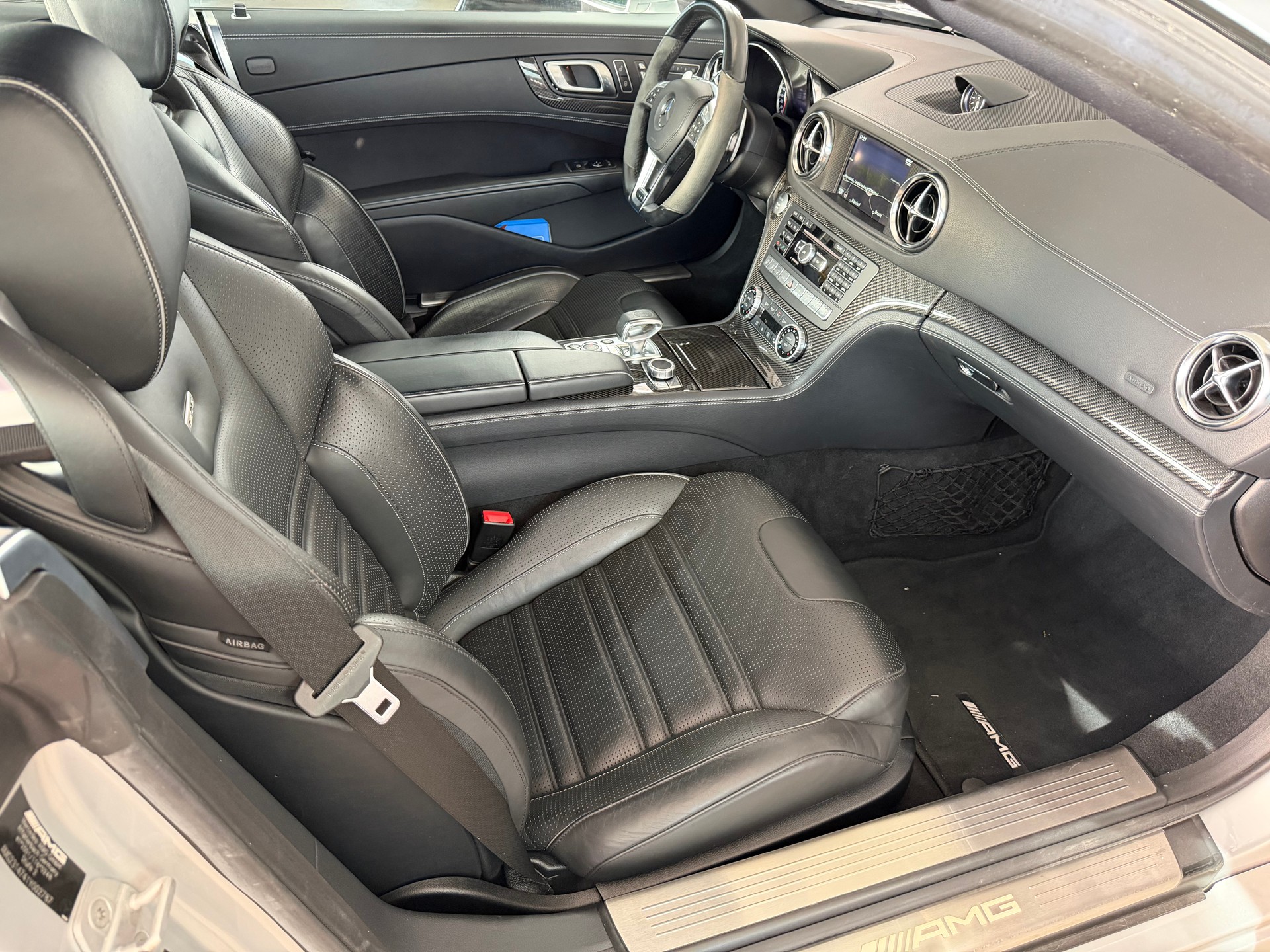 MERCEDES-BENZ SL 63 AMG Speedshift-image-11