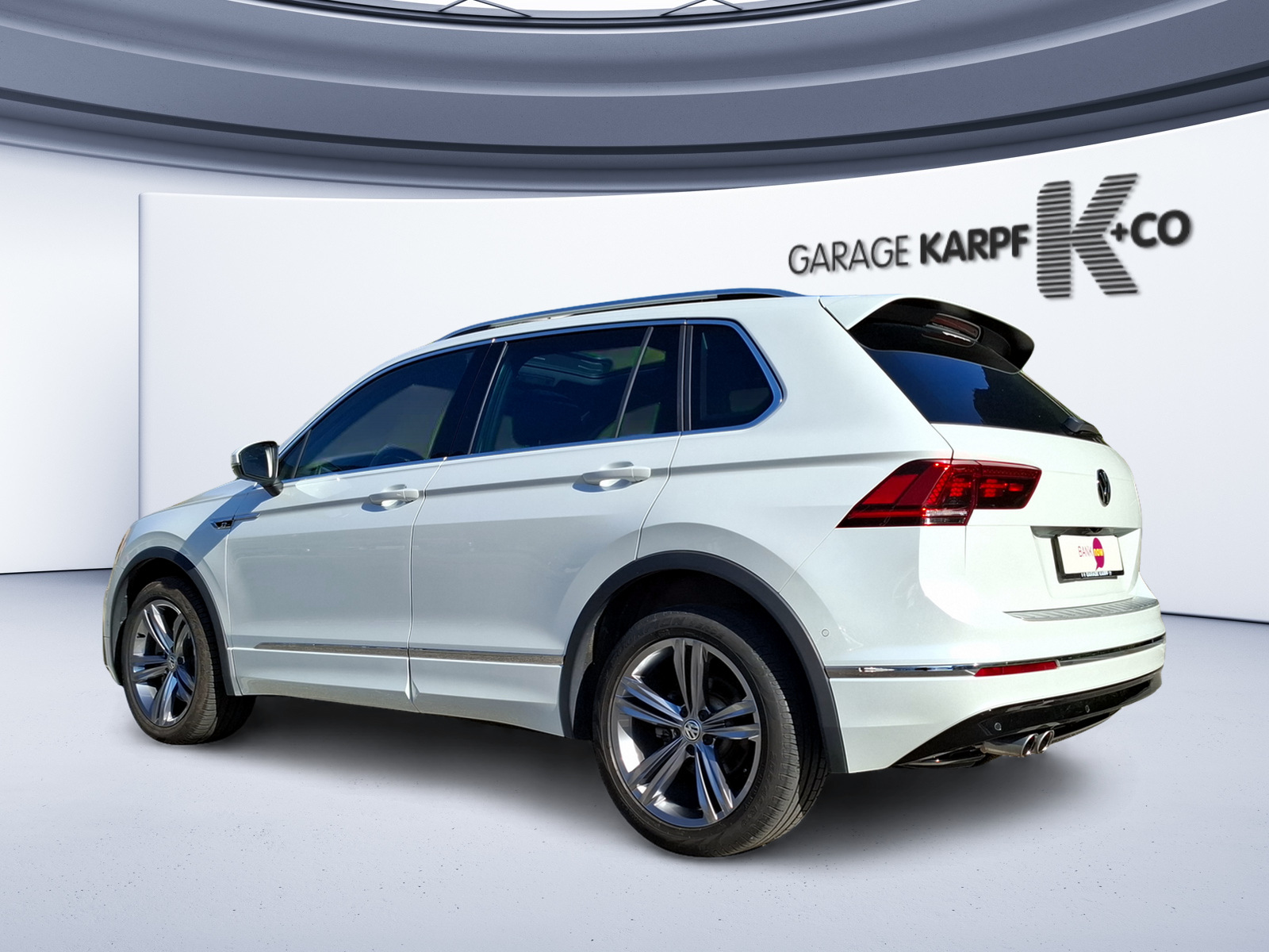 VW Tiguan 2.0 TDI SCR Highline 4Motion DSG-image-2