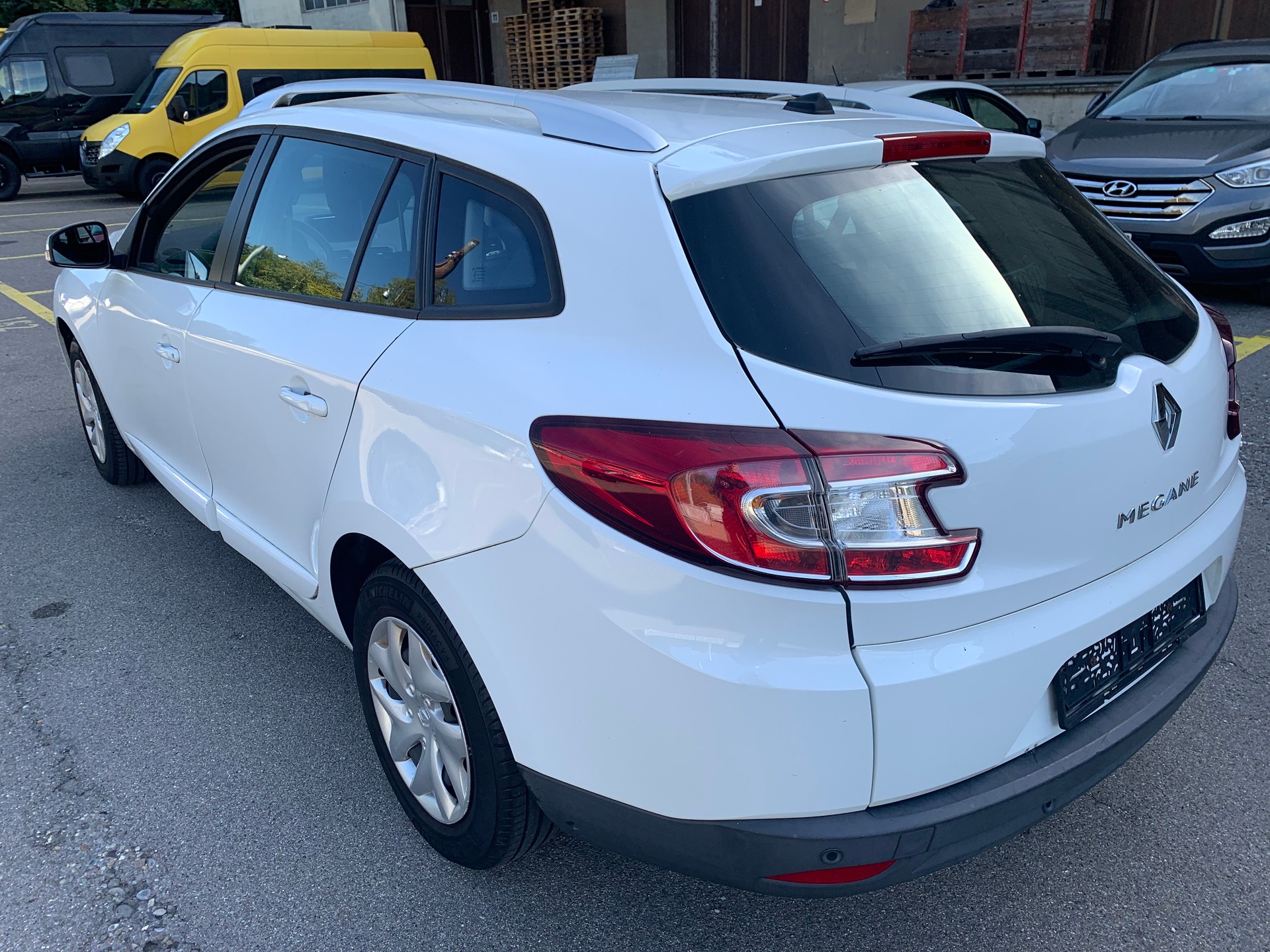 RENAULT Mégane Grandtour 1.5 dCi Bose-image-5