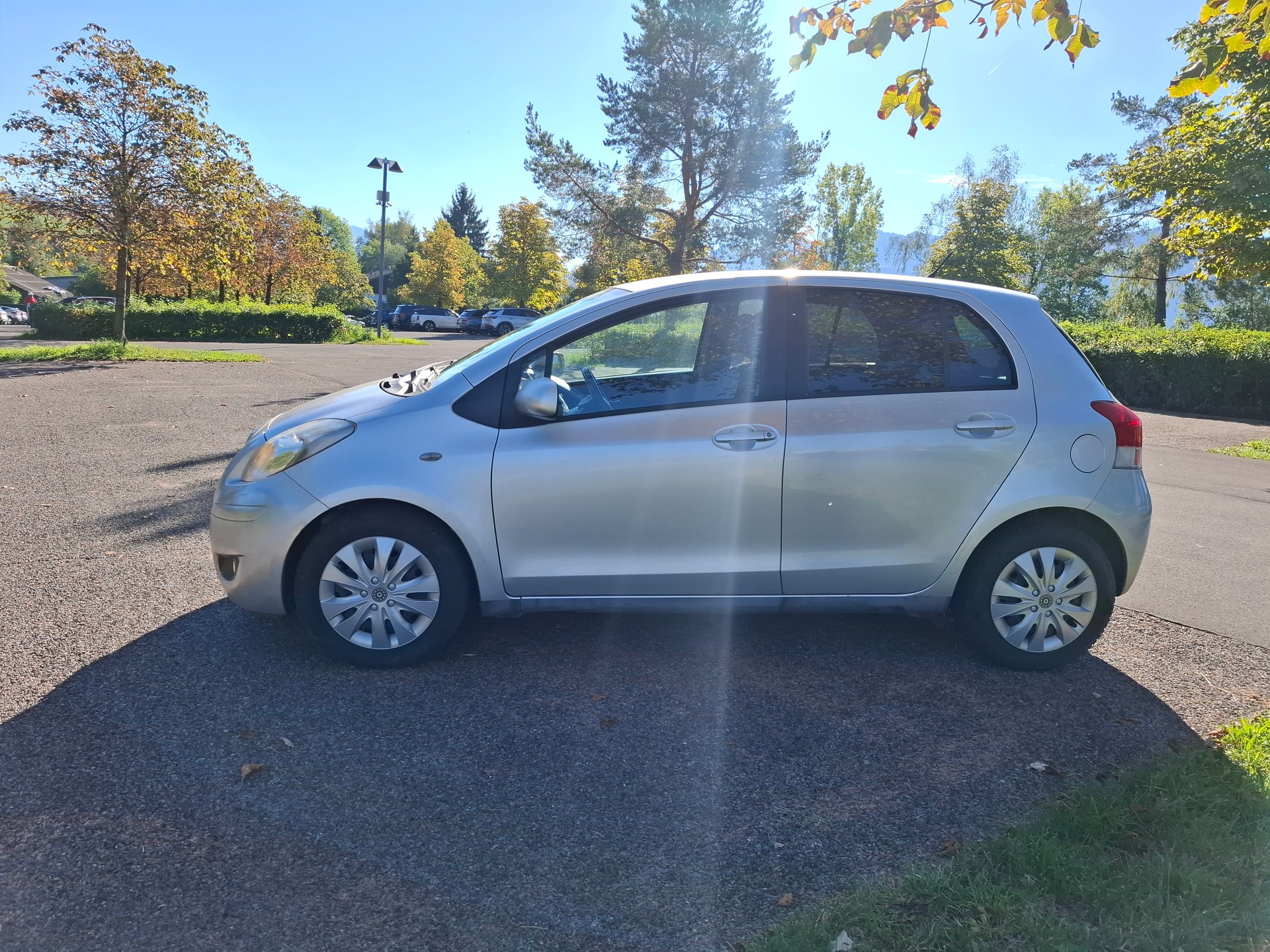 TOYOTA Yaris 1.33 Linea Terra-image-3