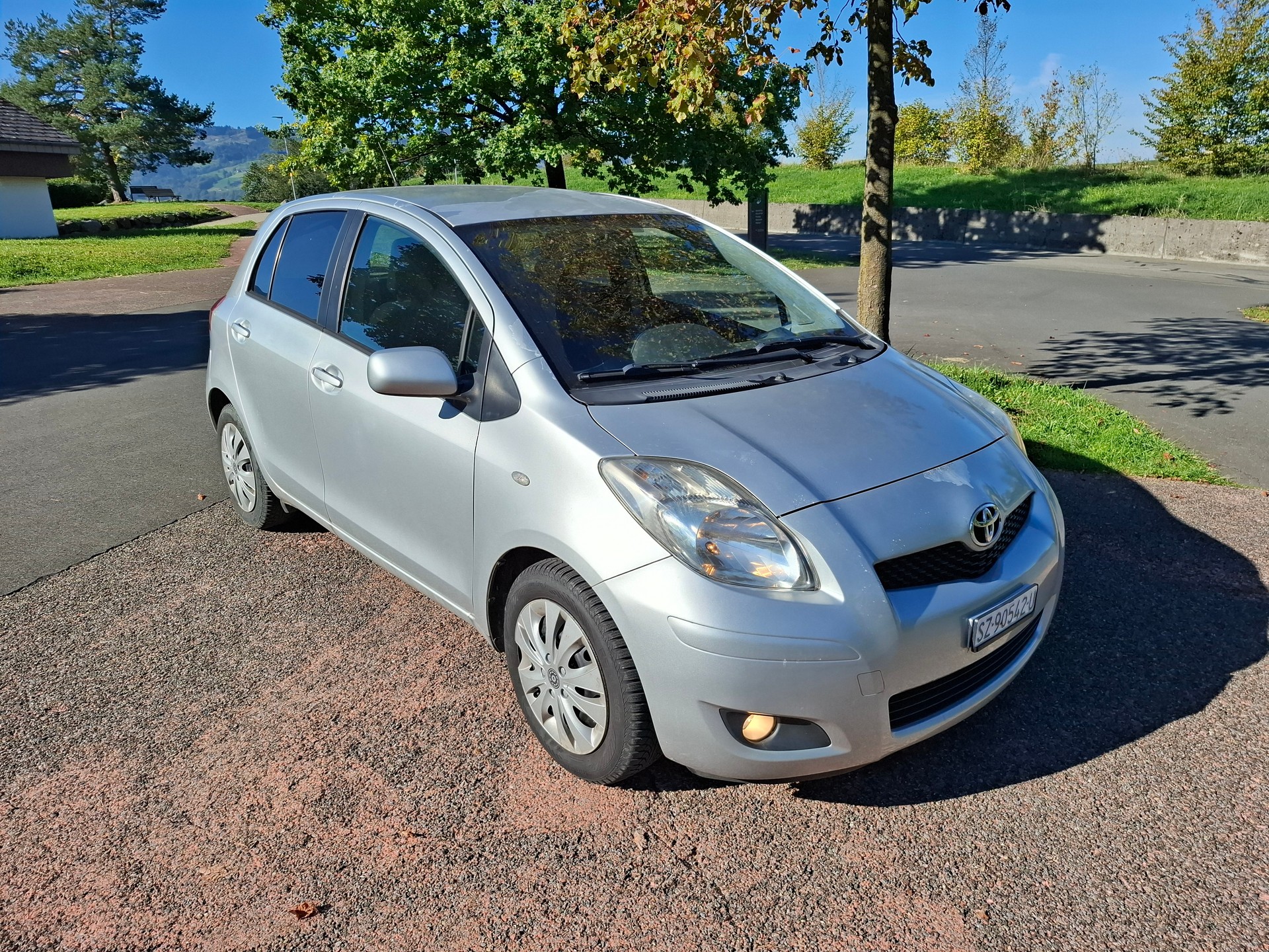 TOYOTA Yaris 1.33 Linea Terra-image-0