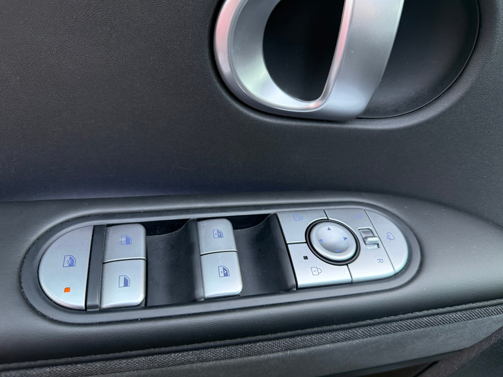 HYUNDAI Ioniq 5 72kWh Amplia 4WD-image-9