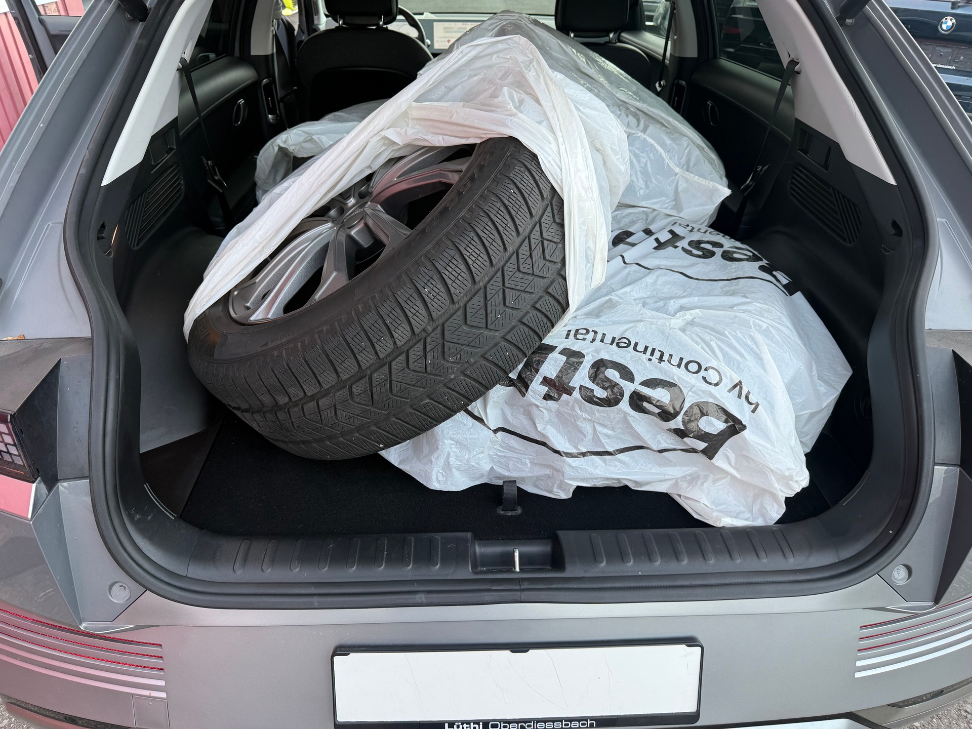 HYUNDAI Ioniq 5 72kWh Amplia 4WD-image-3
