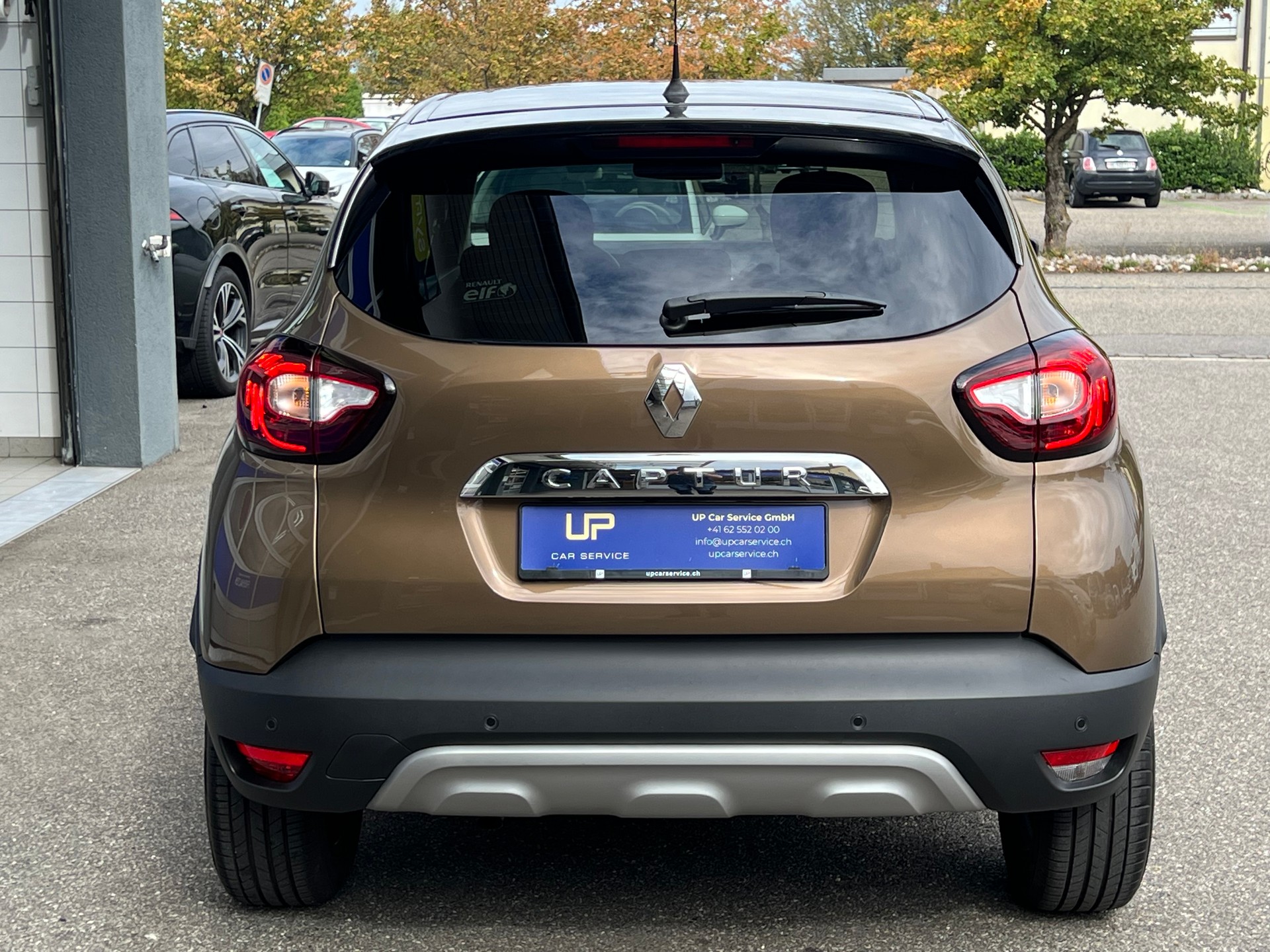 RENAULT Captur 1.2 TCe Intens EDC S/S-image-4