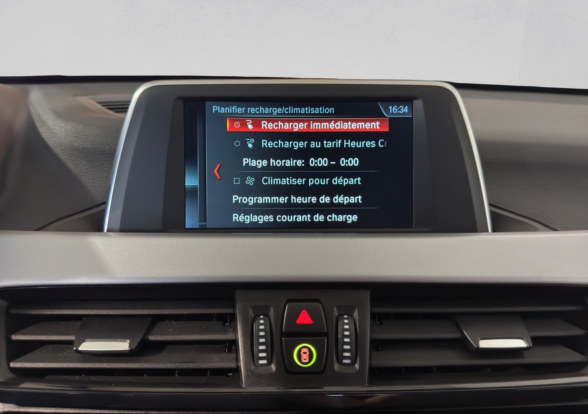 BMW X1 xDrive 25e Steptronic-image-19