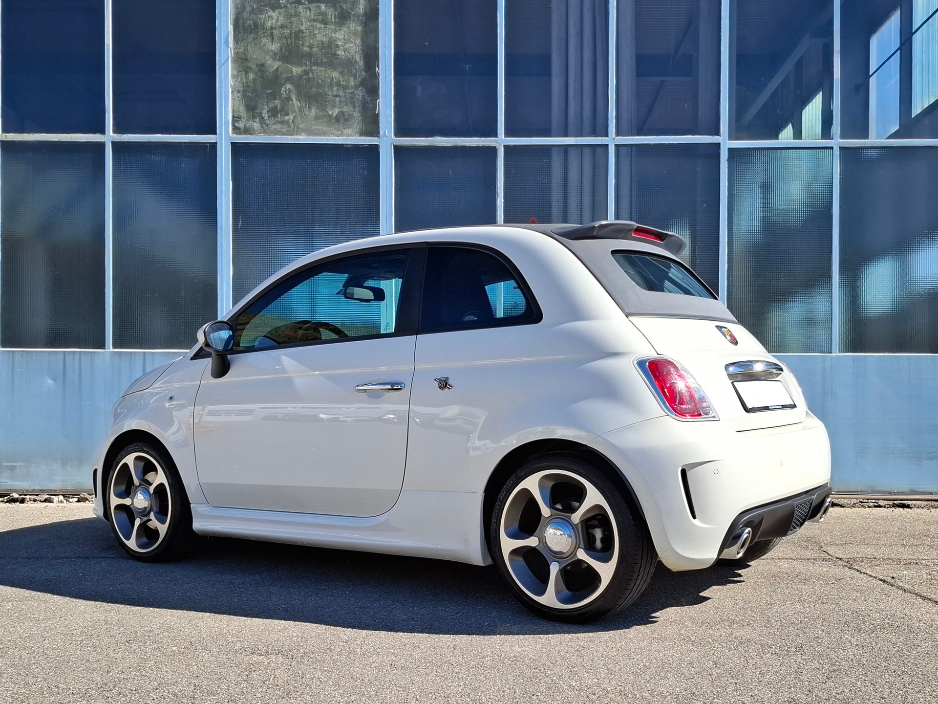 FIAT 500C 1.4 16V Turbo Abarth Dualogic-image-12