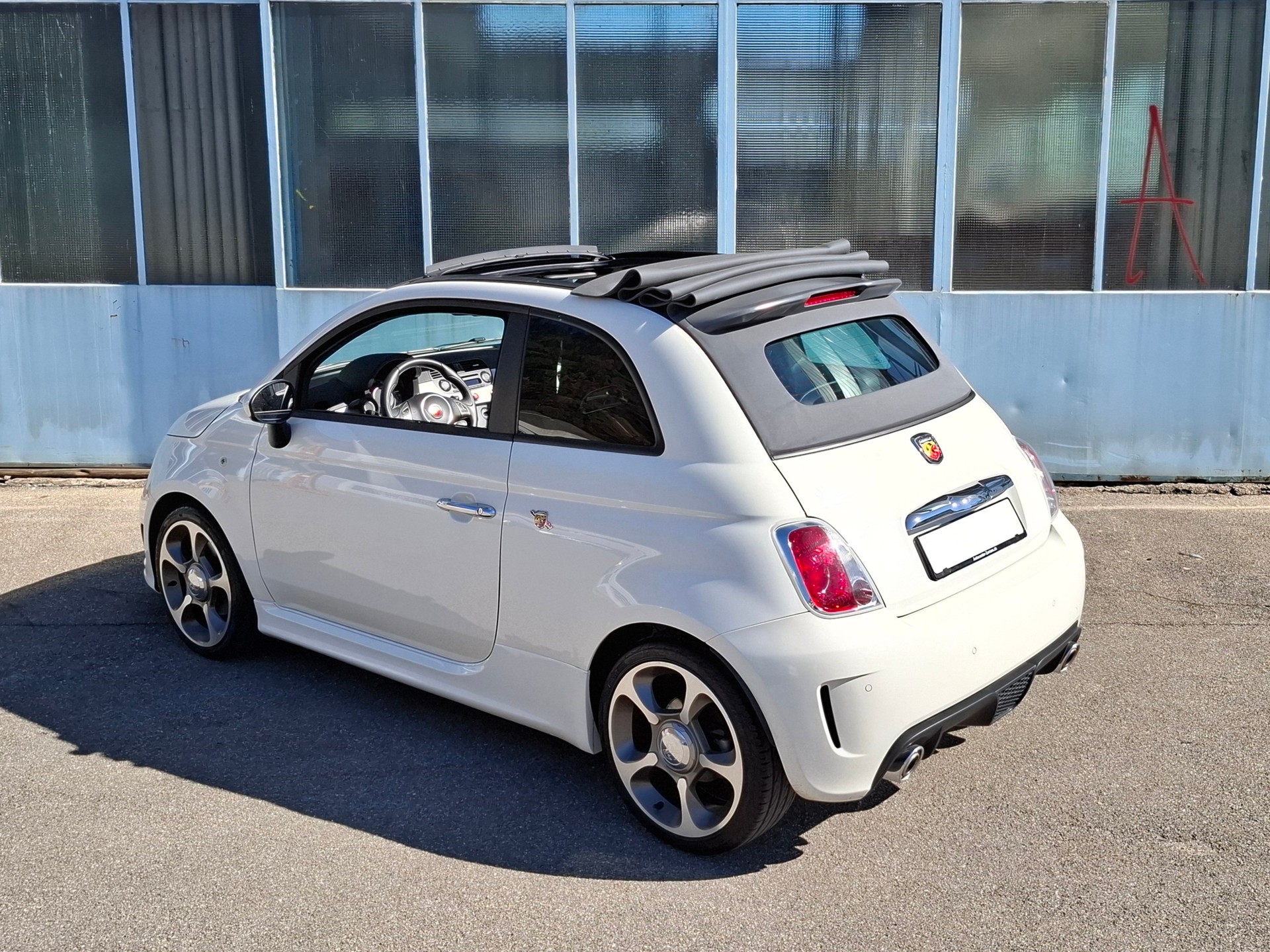 FIAT 500C 1.4 16V Turbo Abarth Dualogic-image-2