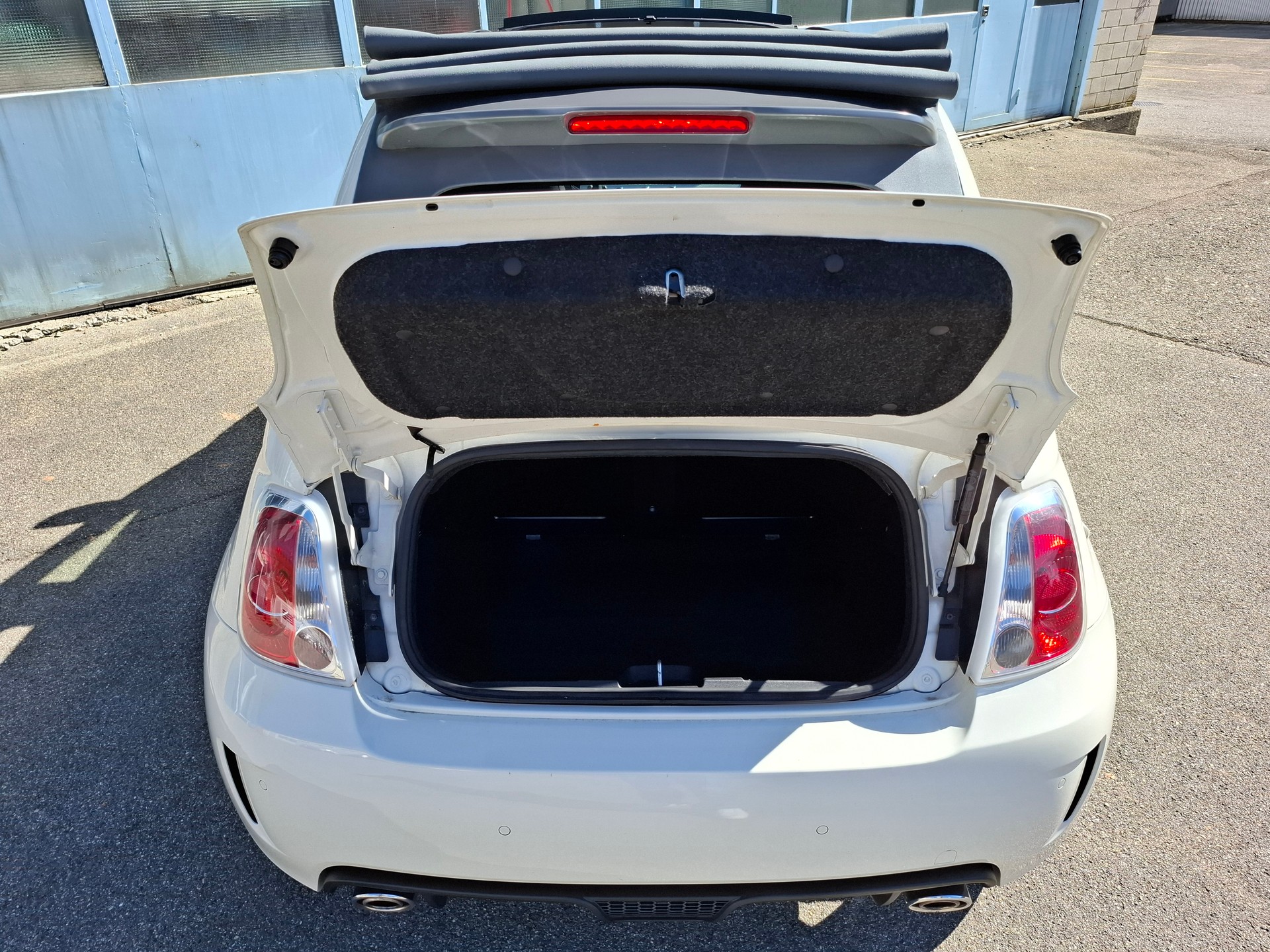 FIAT 500C 1.4 16V Turbo Abarth Dualogic-image-11