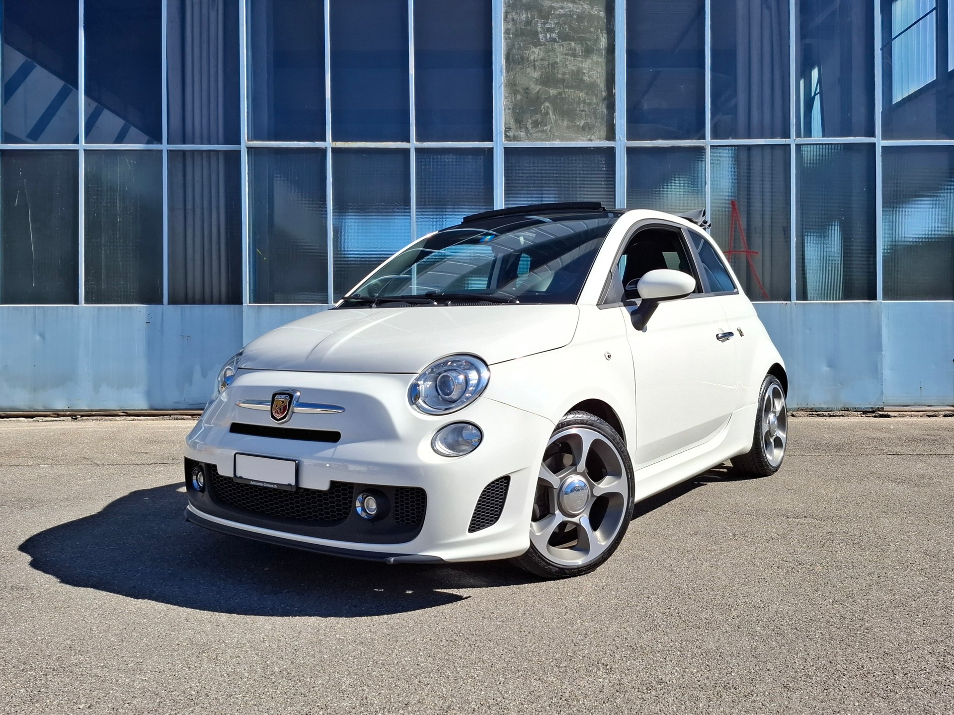 FIAT 500C 1.4 16V Turbo Abarth Dualogic-image-3