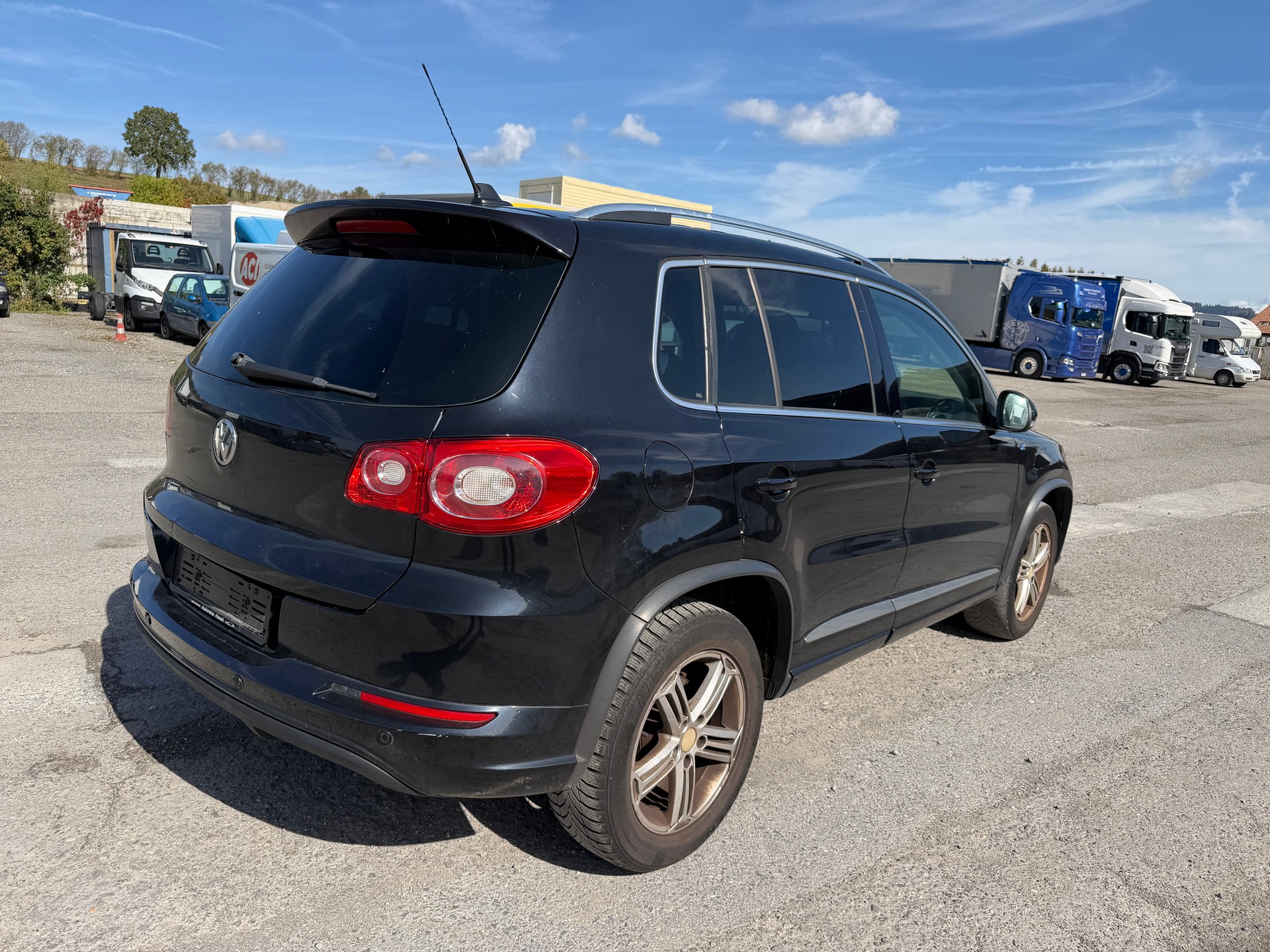VW Tiguan 2.0 TDI Sport&Style Tiptronic-image-4