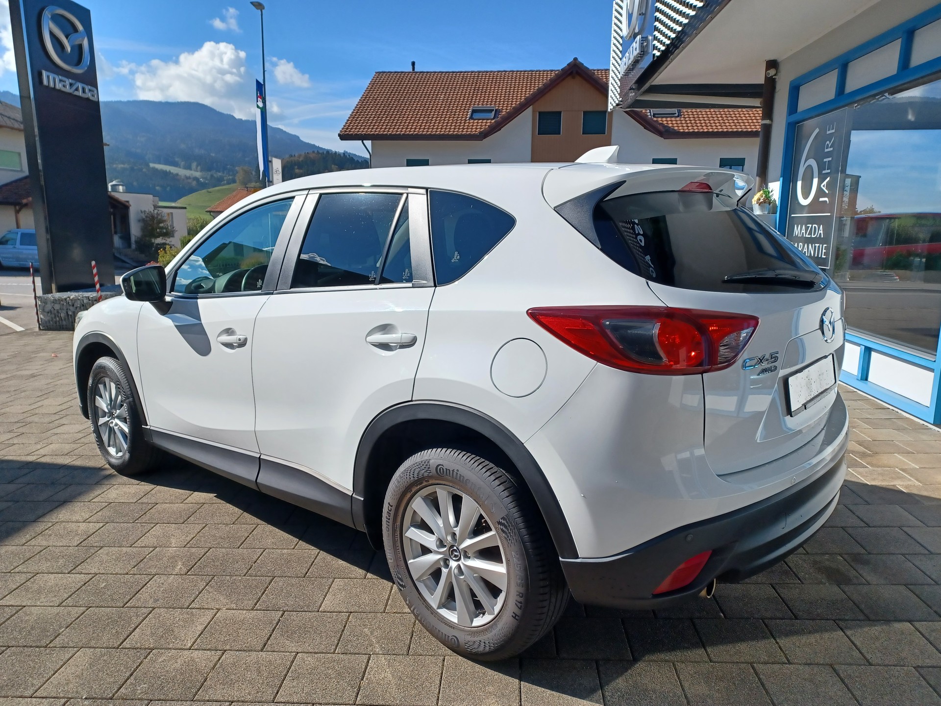 MAZDA CX-5 2.0 Ambition AWD Automatic-image-2