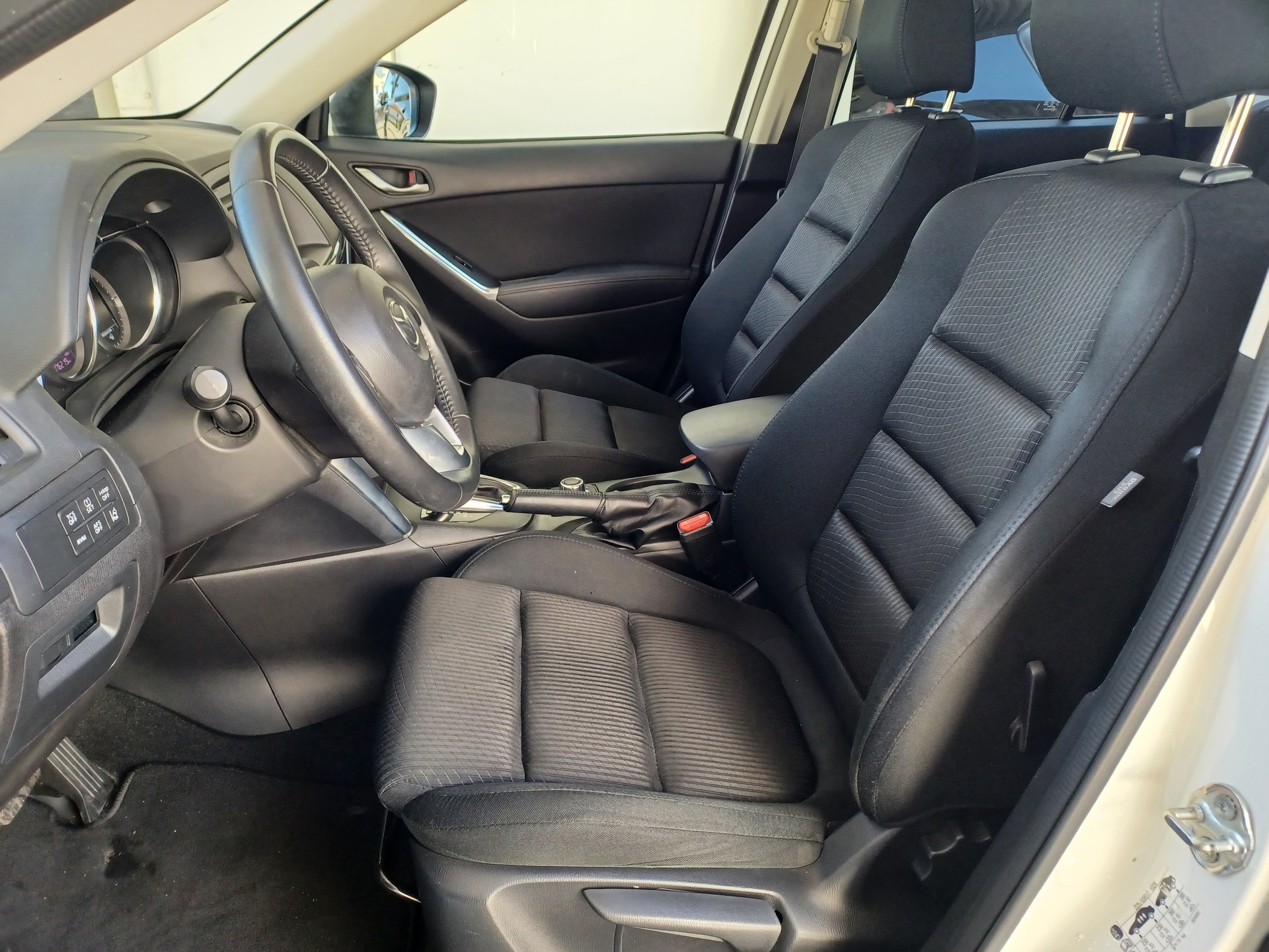 MAZDA CX-5 2.0 Ambition AWD Automatic-image-8