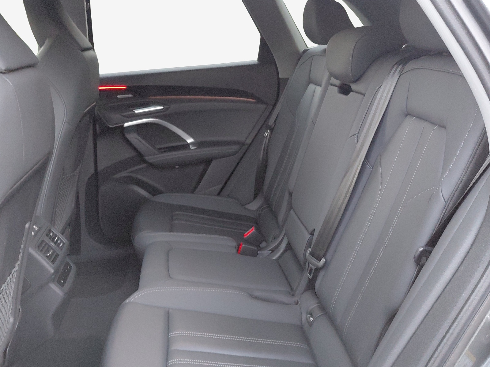 AUDI Q5 TDI quattro 150 kW S-tronic-image-11