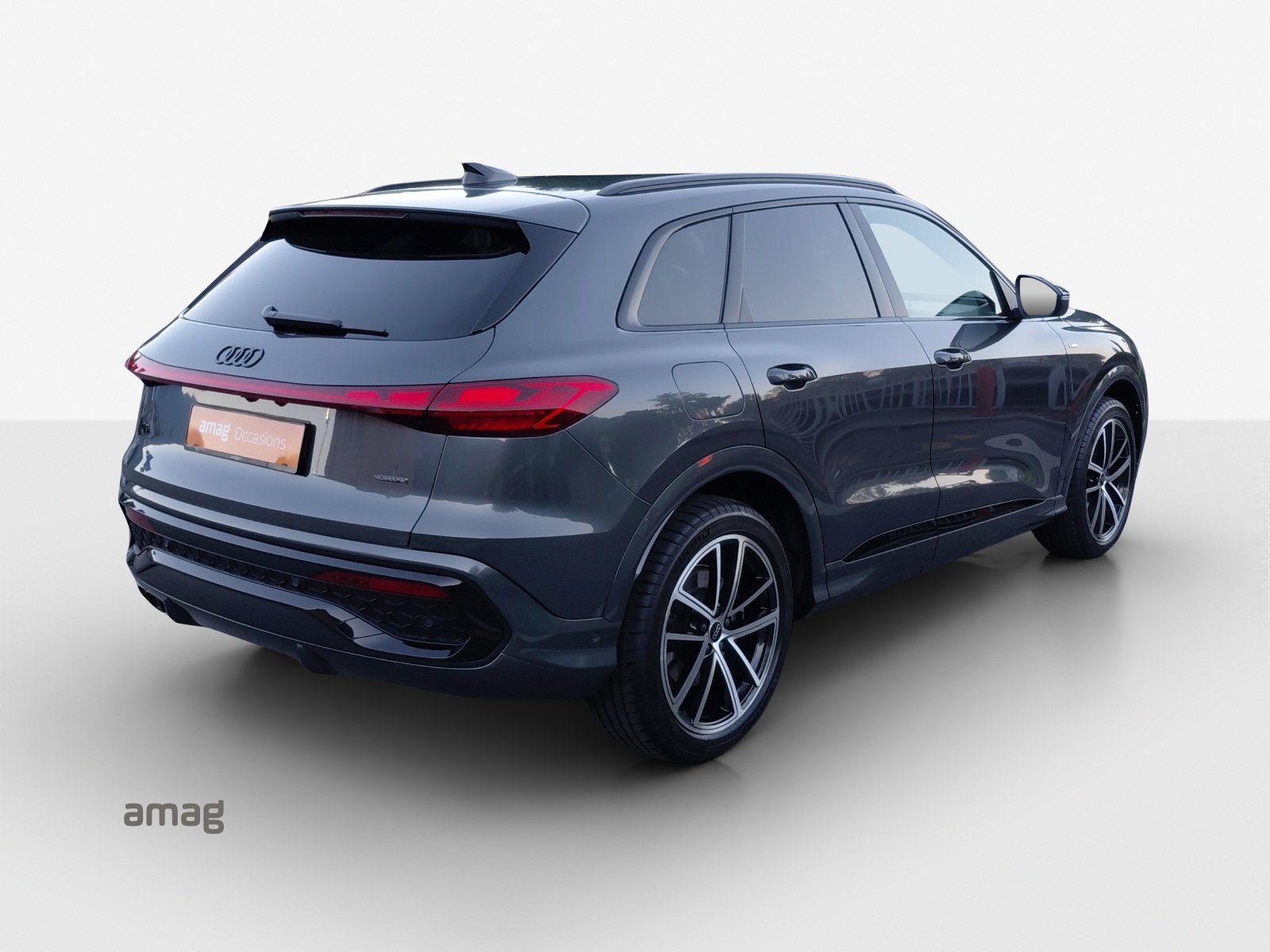 AUDI Q5 TDI quattro 150 kW S-tronic-image-4