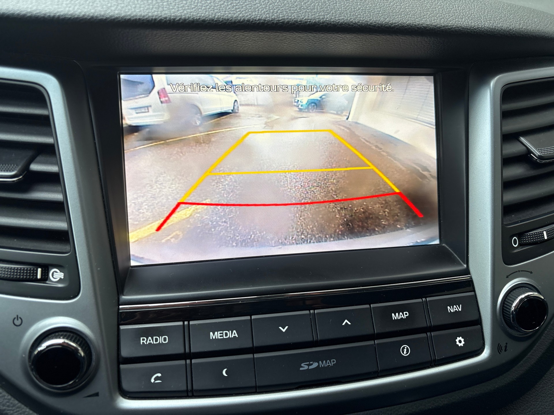 HYUNDAI Tucson 2.0 CRDI Vertex 4WD Automatic-image-11