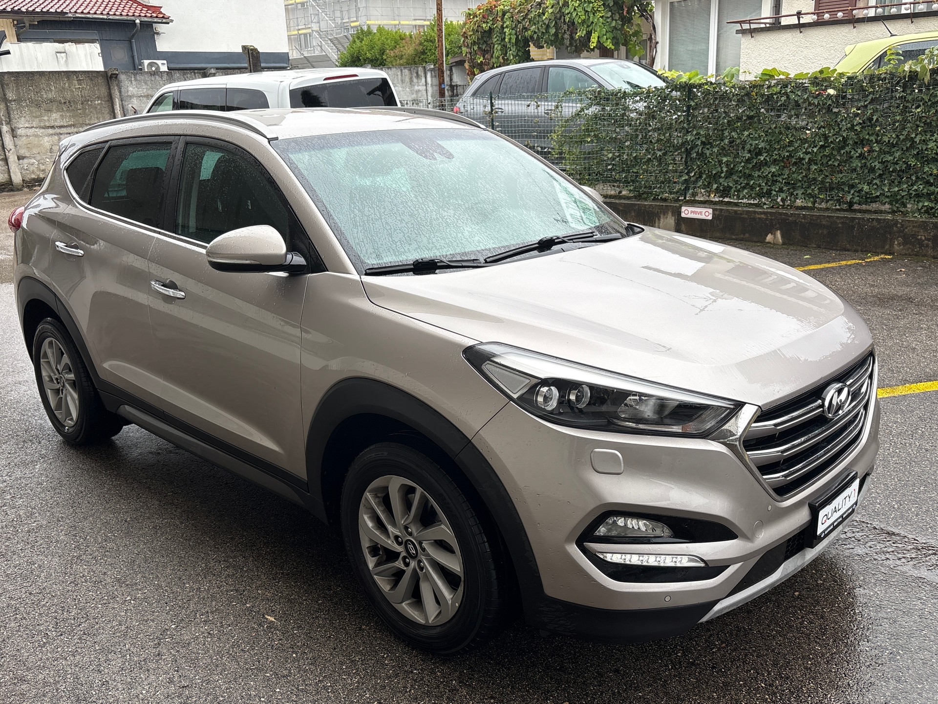 HYUNDAI Tucson 2.0 CRDI Vertex 4WD Automatic-image-1
