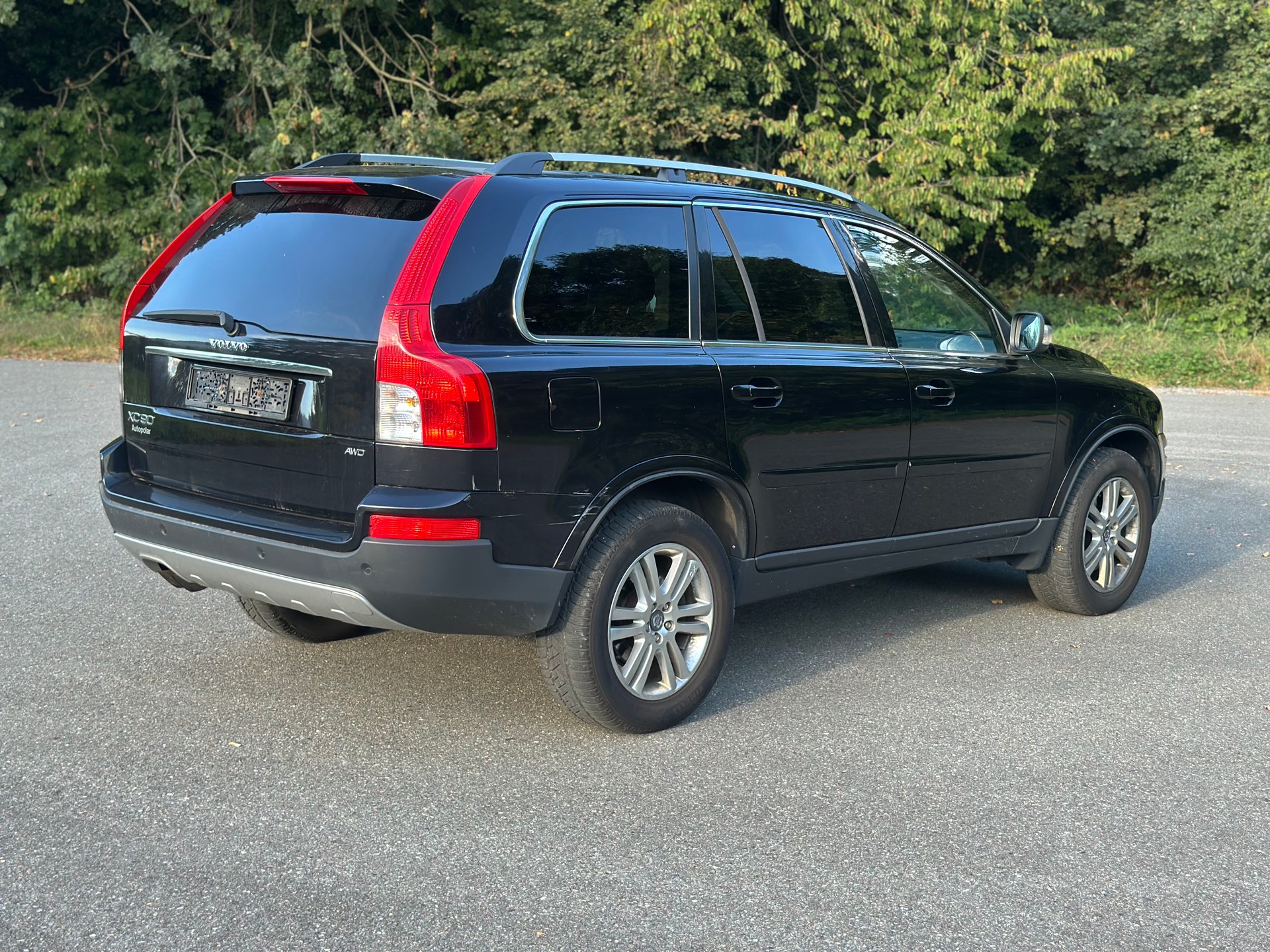 VOLVO XC90 D5 AWD 7 places Executive Geartronic-image-1